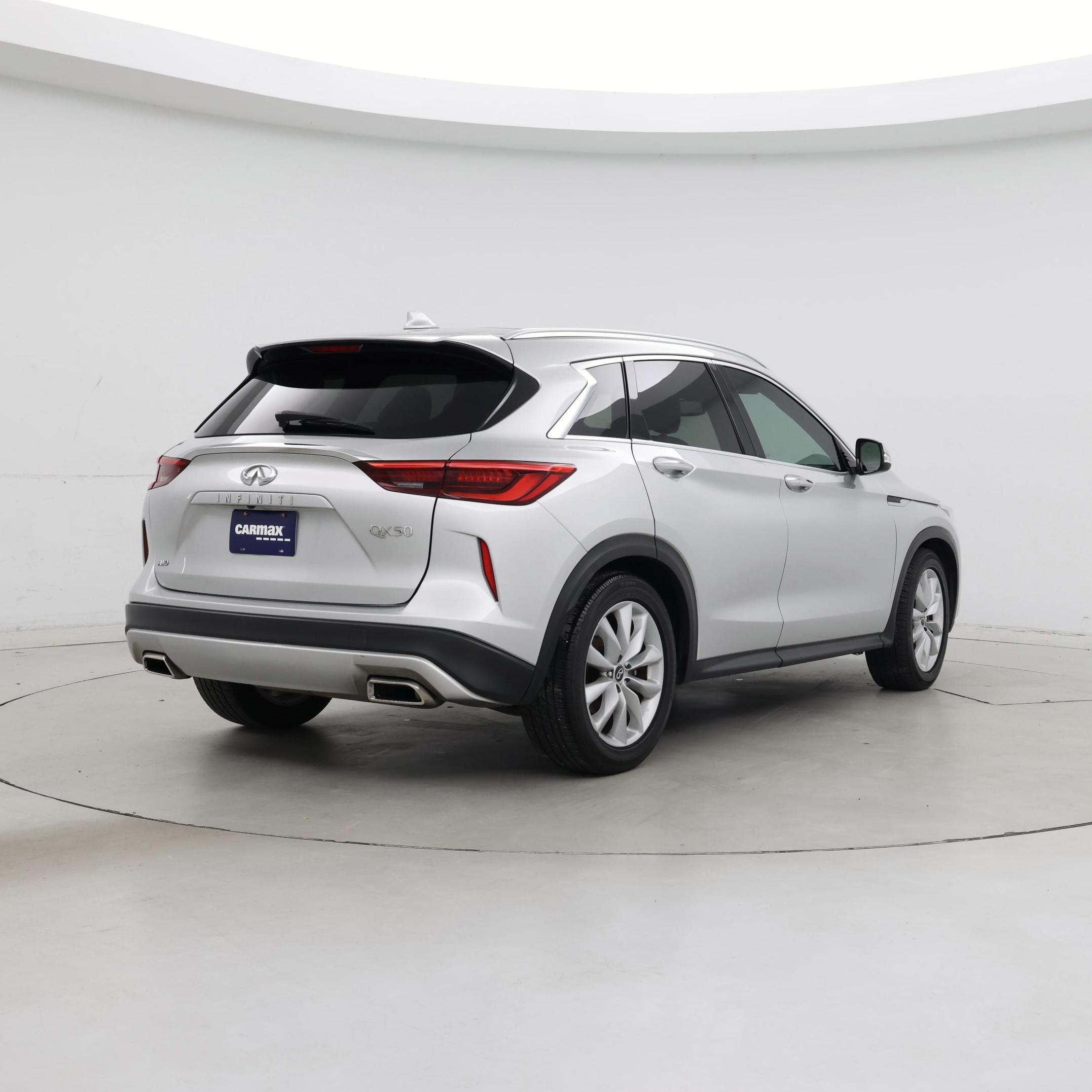 Thumbnail: 2019 INFINITI QX50 - 8