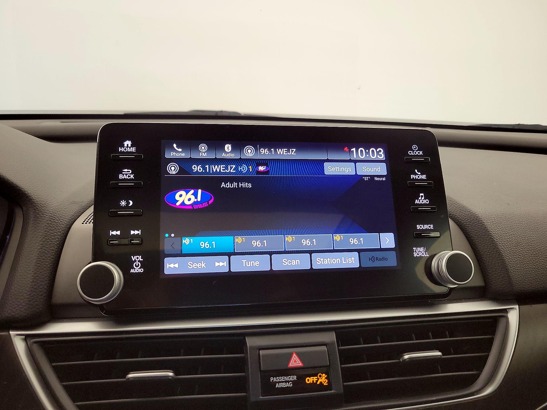 Thumbnail: 2019 Honda Accord - 15