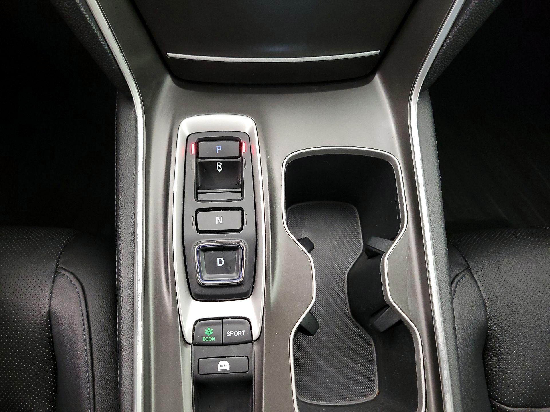 Thumbnail: 2019 Honda Accord - 17