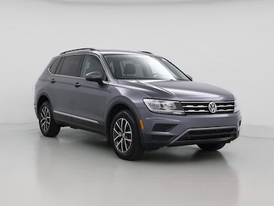 Gray 2018 Volkswagen Tiguan SE