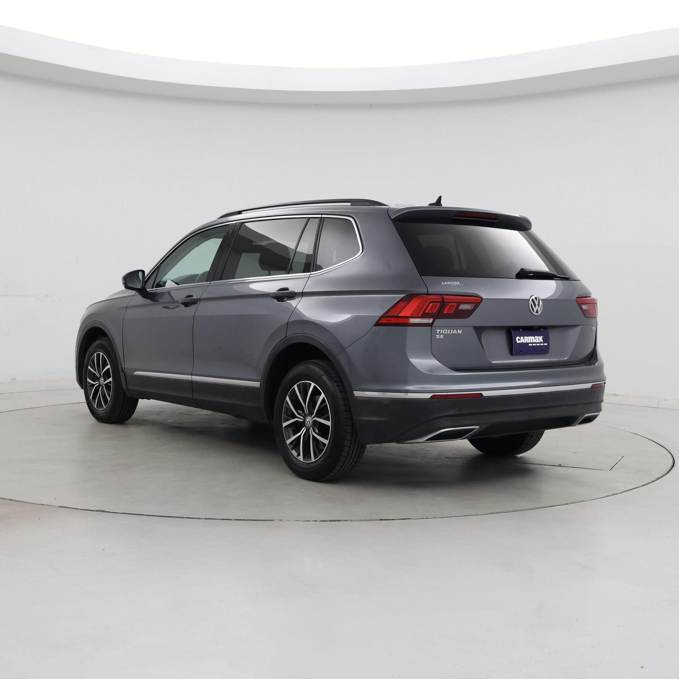 Thumbnail: 2018 Volkswagen Tiguan - 2