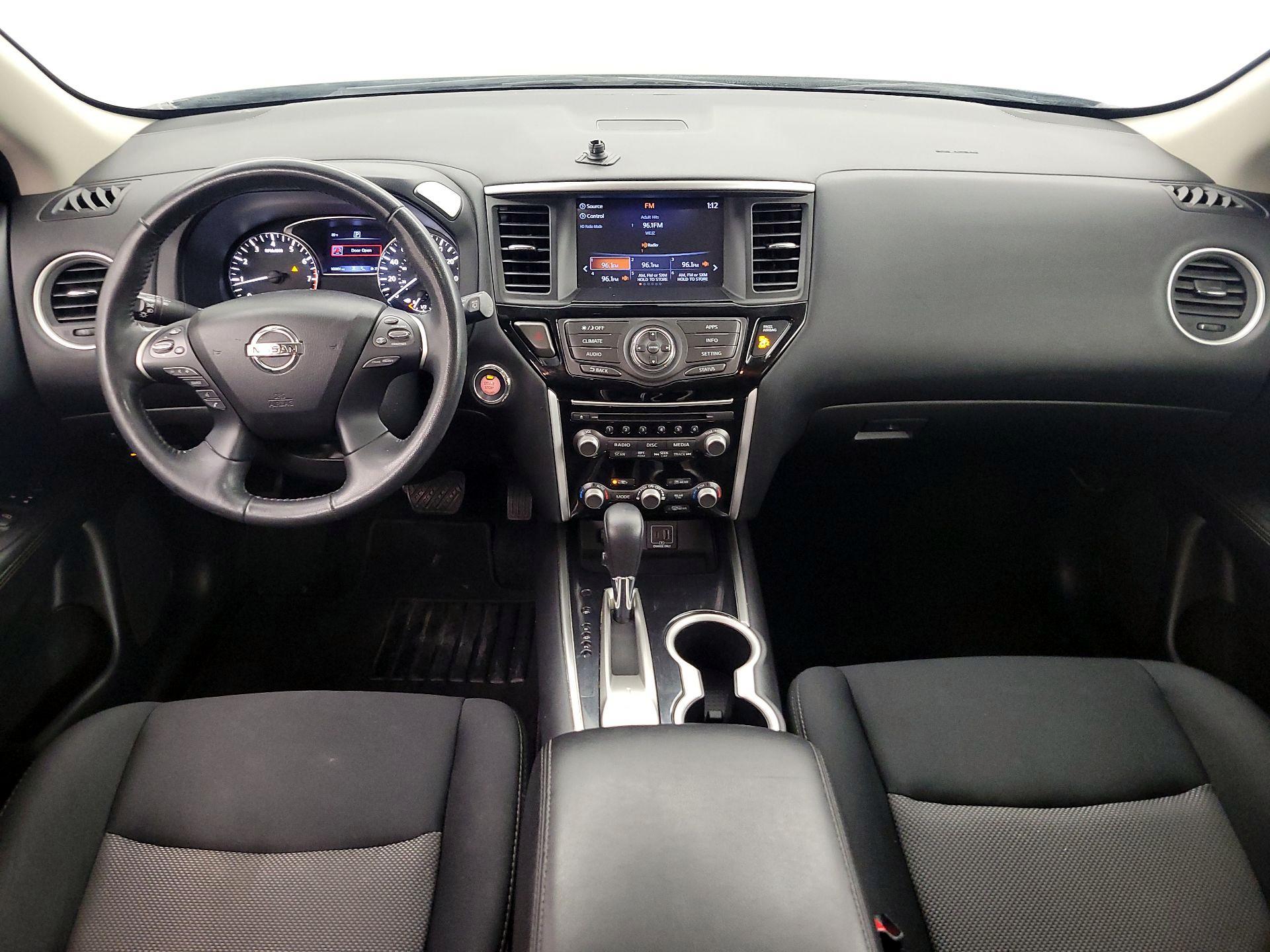 Thumbnail: 2019 Nissan Pathfinder - 9