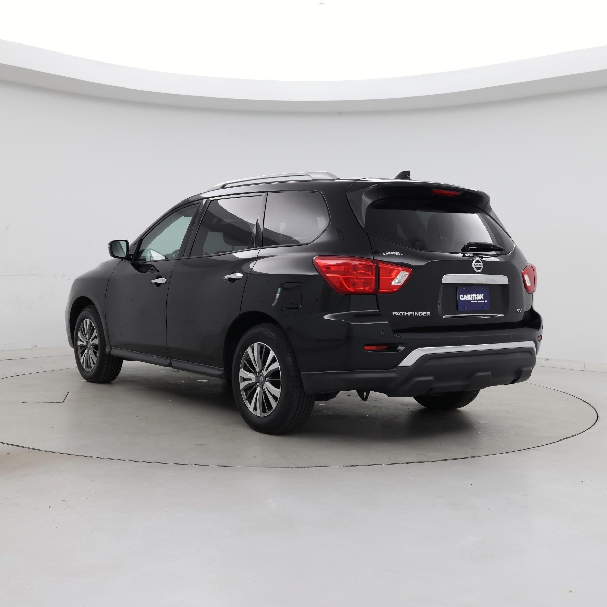 Thumbnail: 2019 Nissan Pathfinder - 2