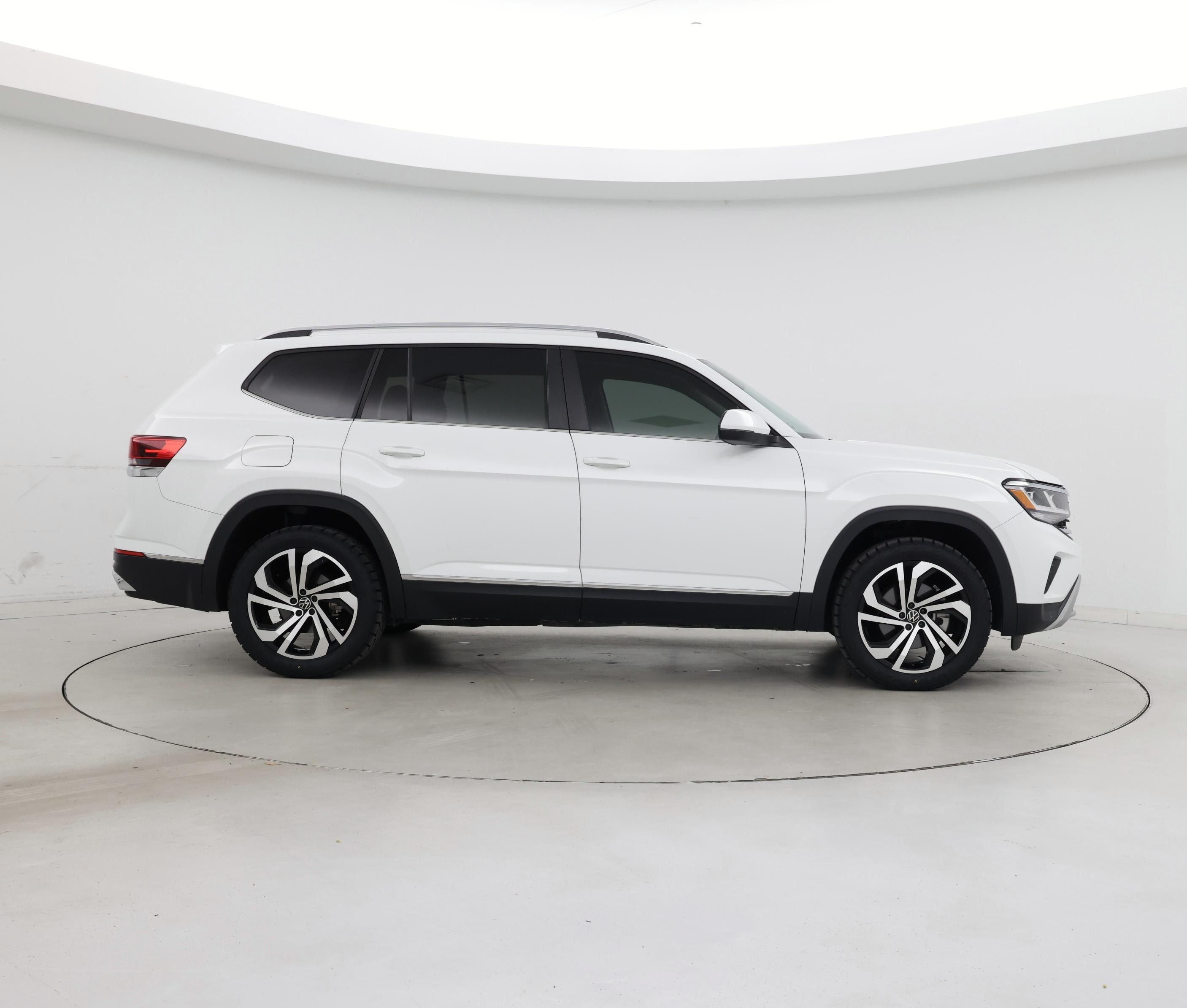 Thumbnail: 2022 Volkswagen Atlas - 7