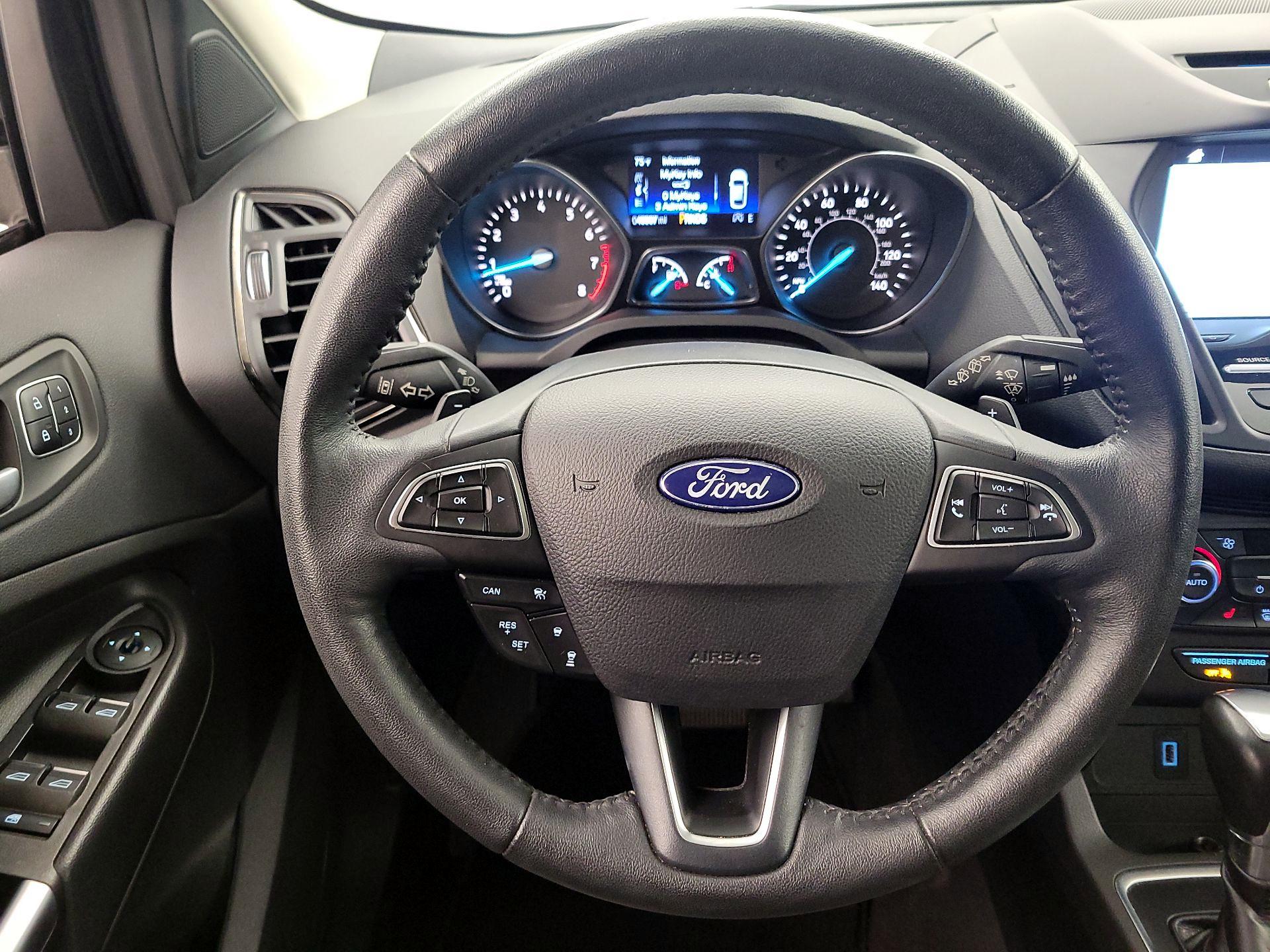 Thumbnail: 2017 Ford Escape - 10