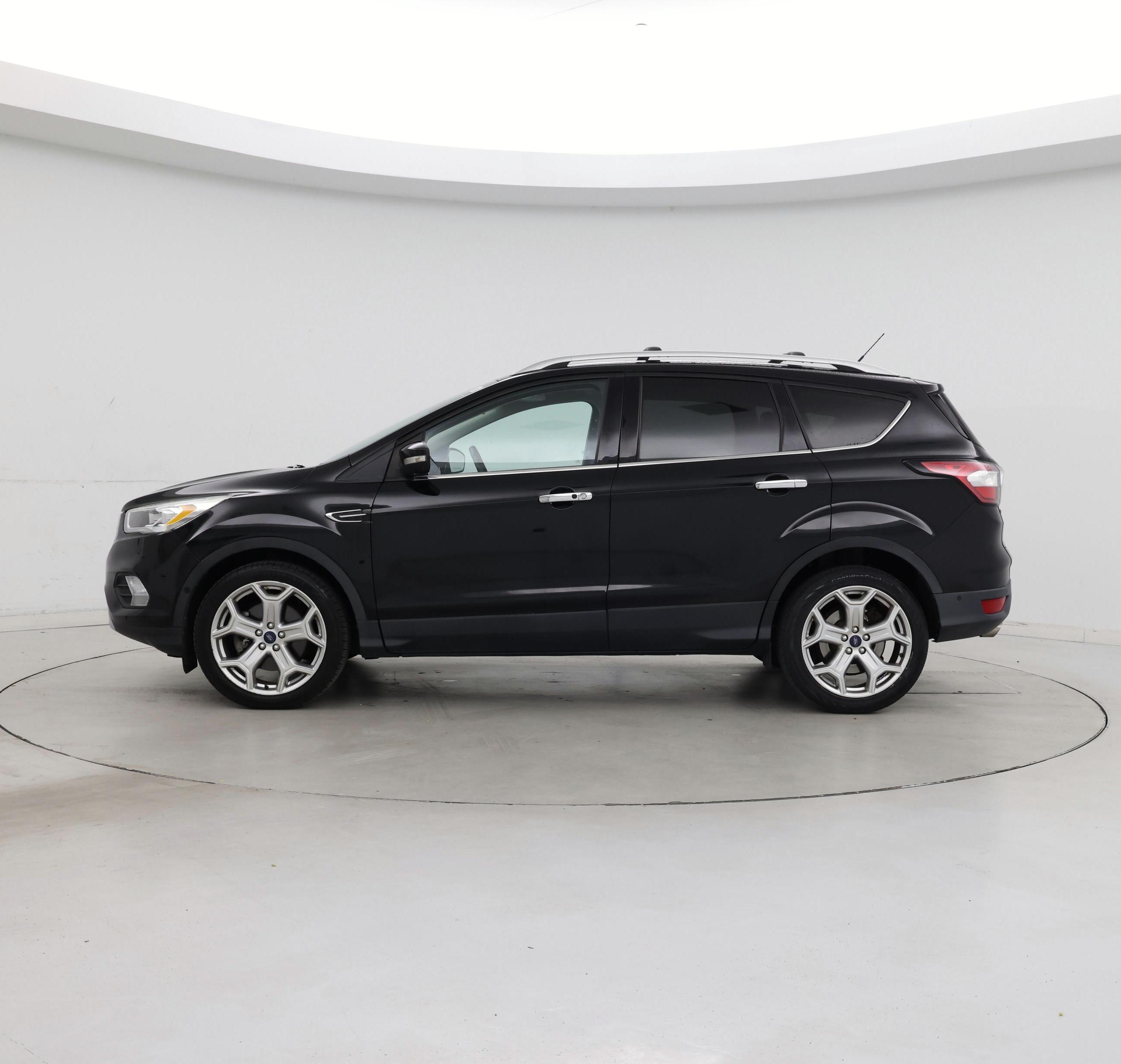 Thumbnail: 2017 Ford Escape - 3