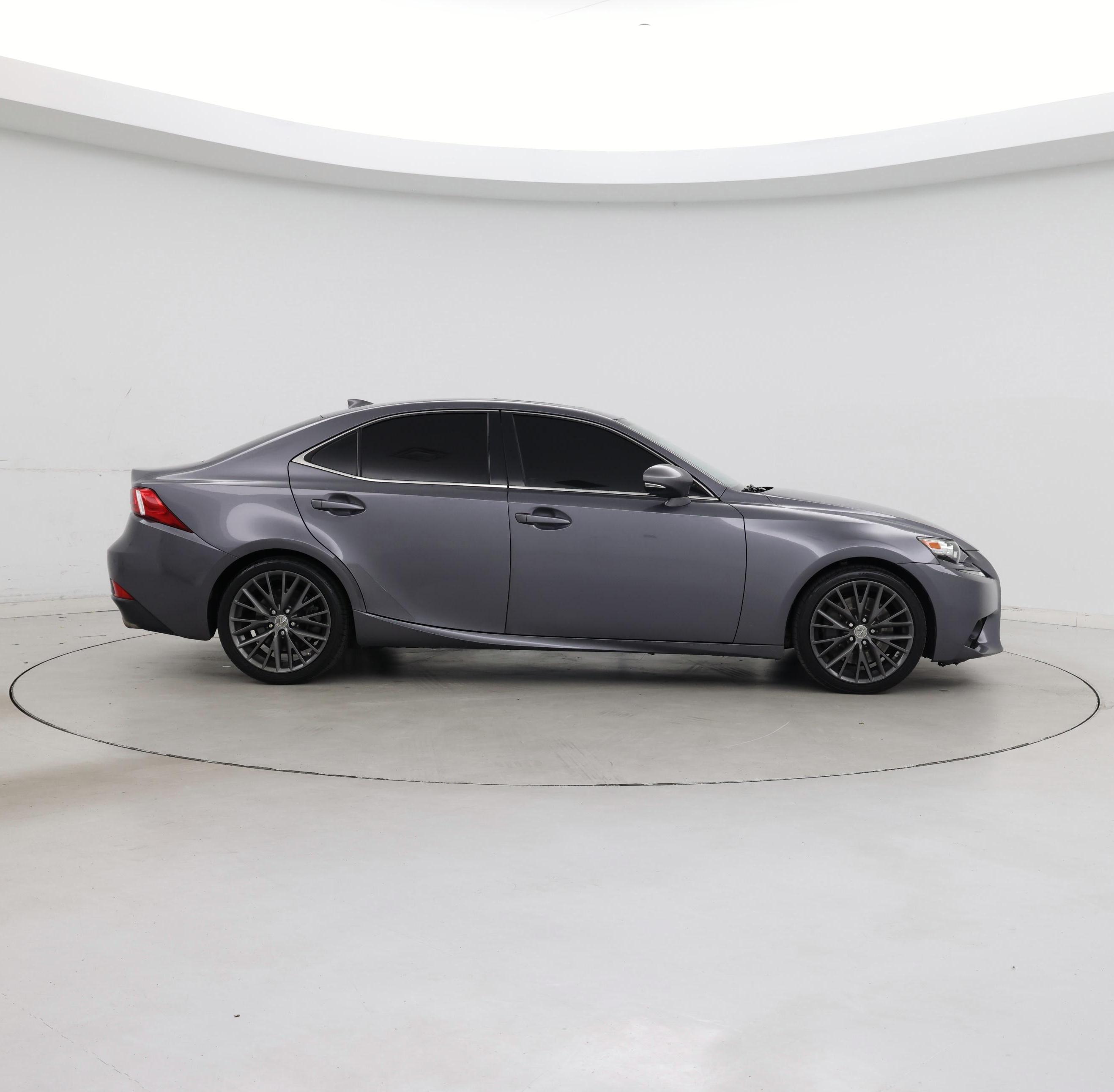 Thumbnail: 2016 Lexus IS - 7