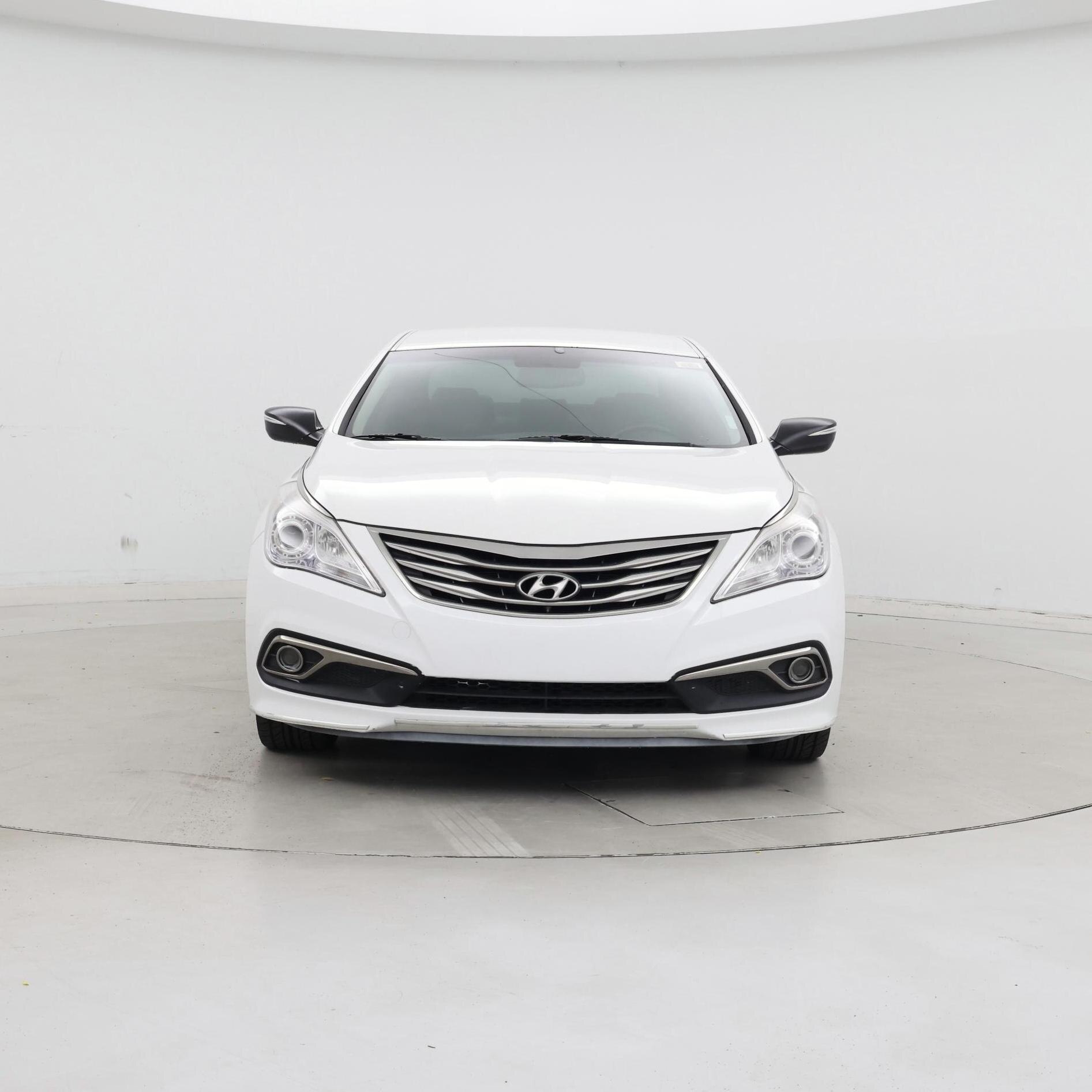 Thumbnail: 2016 Hyundai Azera - 5