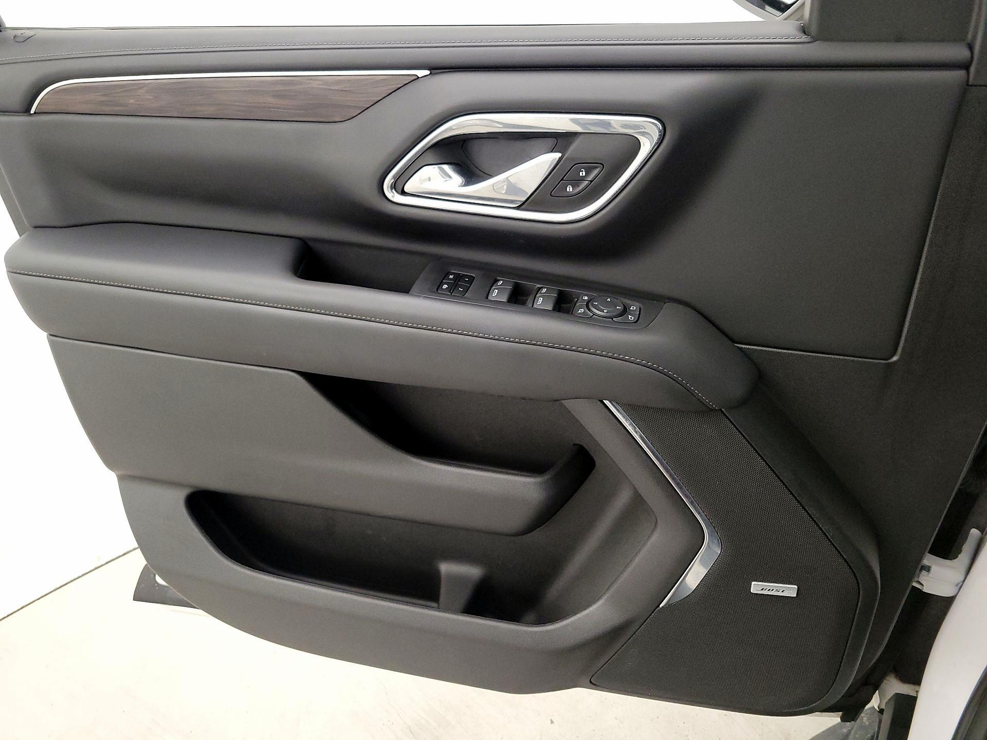 Thumbnail: 2023 Chevrolet Tahoe - 12