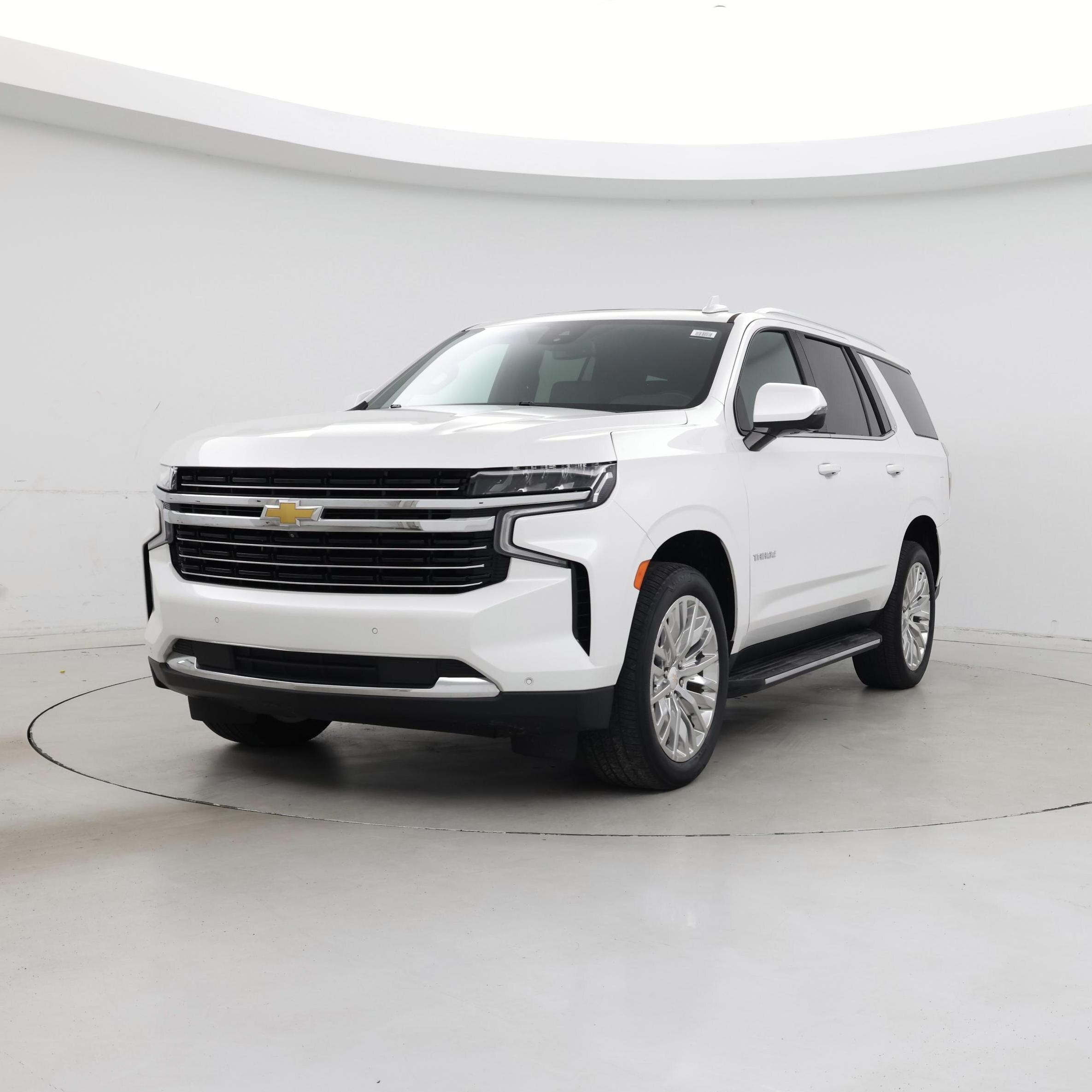 Thumbnail: 2023 Chevrolet Tahoe - 4