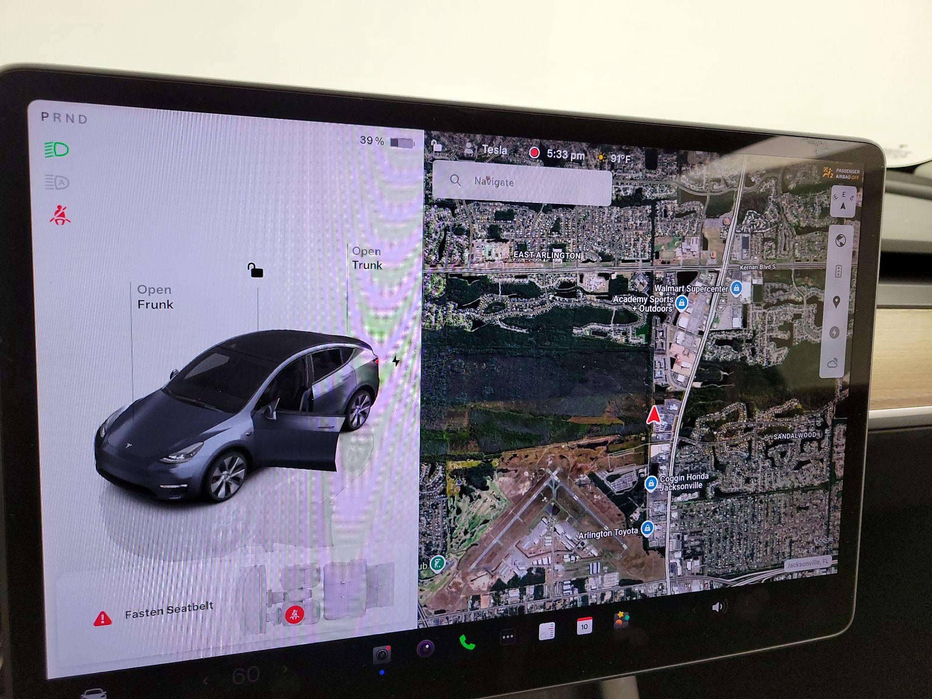 Thumbnail: 2023 Tesla Model Y - 13