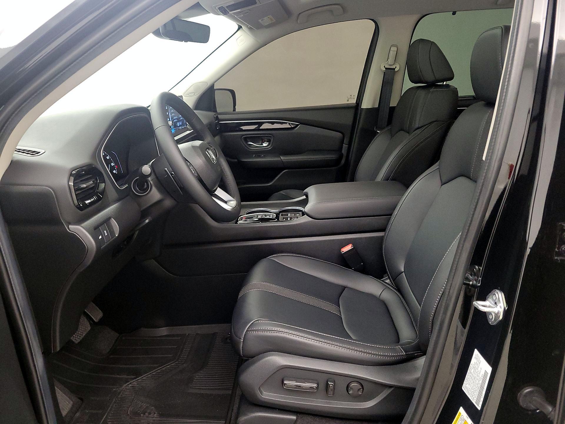 Thumbnail: 2024 Honda Pilot - 11