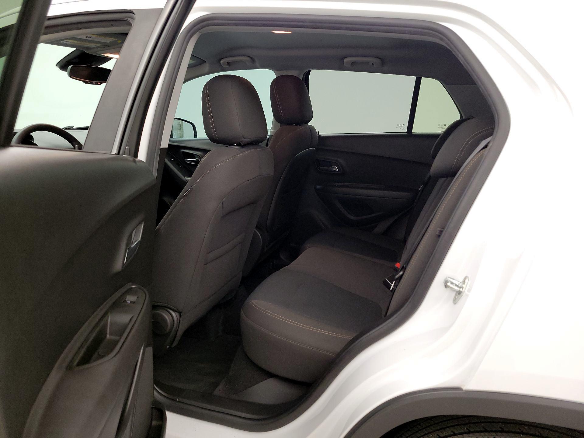 Thumbnail: 2020 Chevrolet Trax - 19
