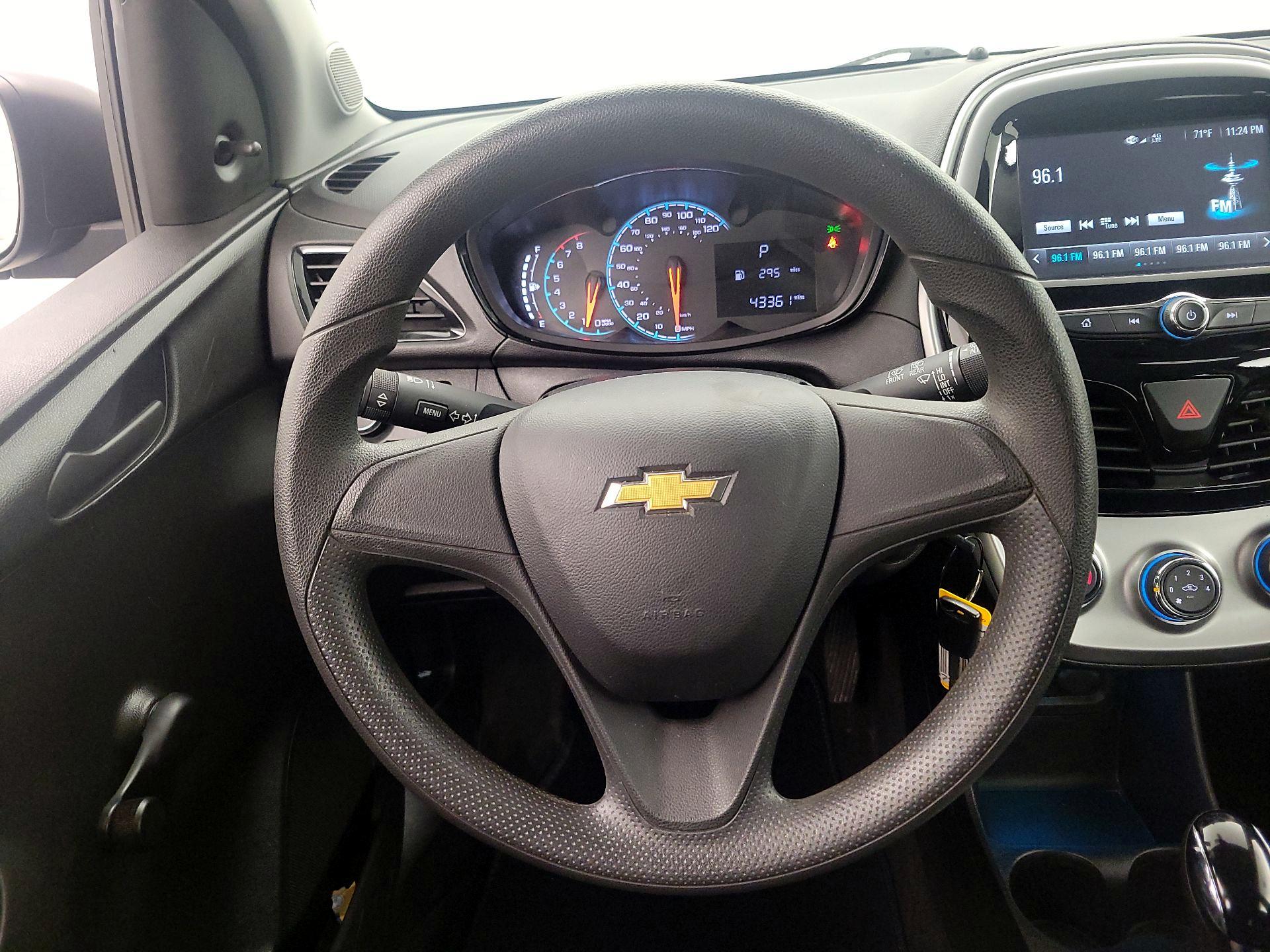 Thumbnail: 2017 Chevrolet Spark - 10