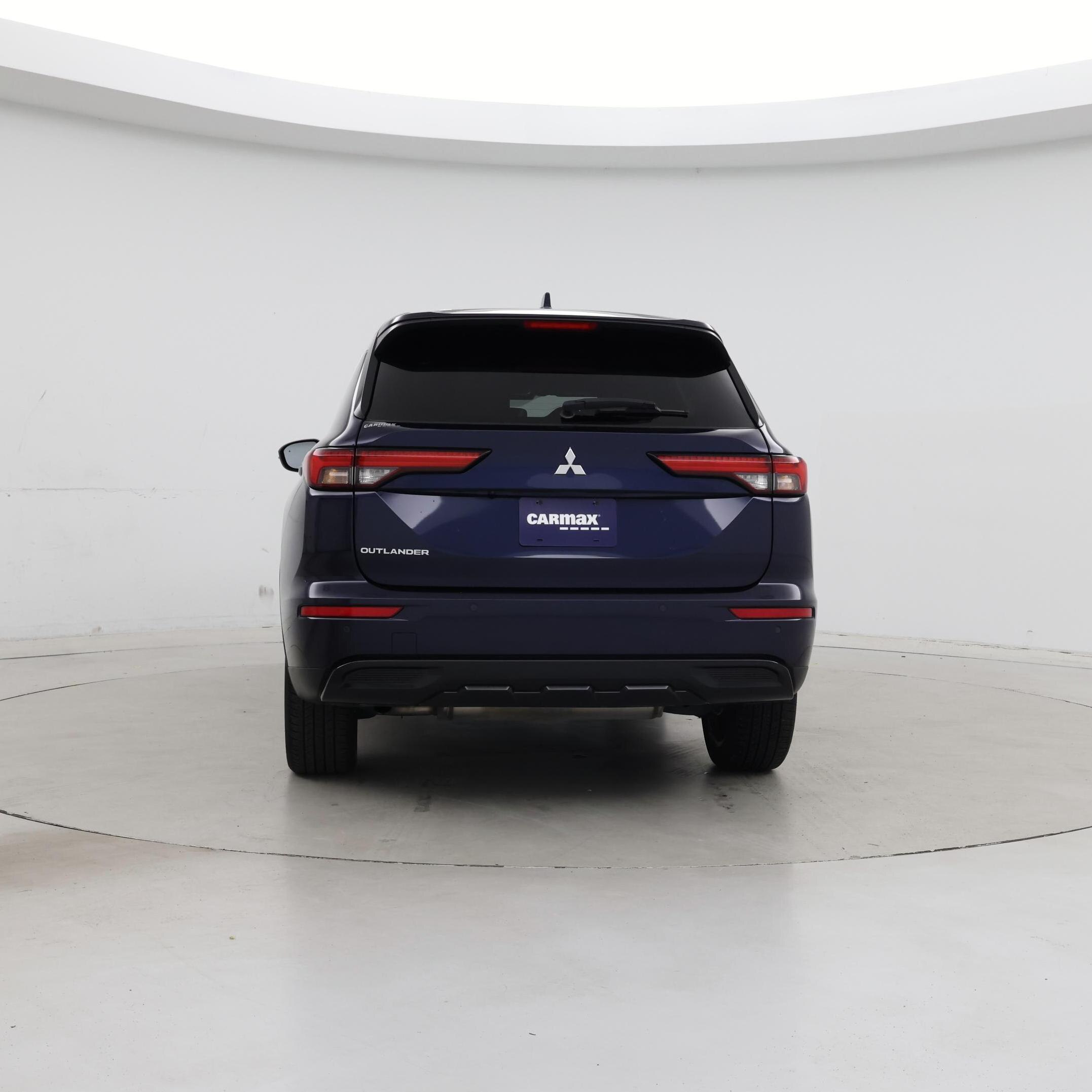 Thumbnail: 2022 Mitsubishi Outlander - 6
