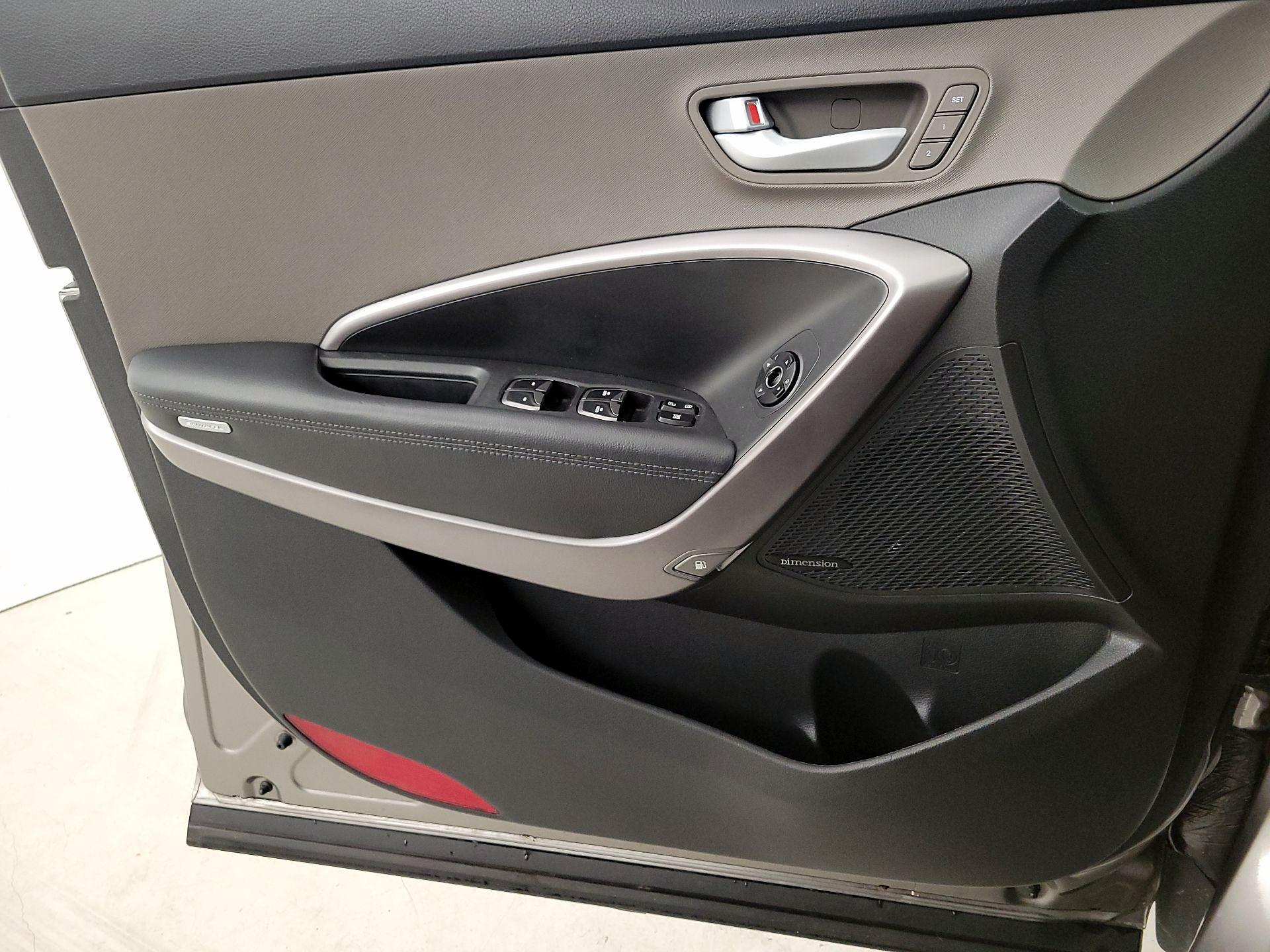 Thumbnail: 2015 Hyundai Santa Fe - 12