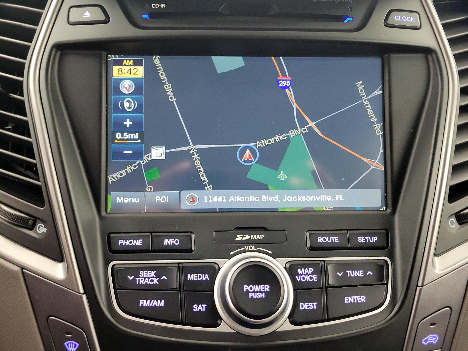 Thumbnail: 2015 Hyundai Santa Fe - 14