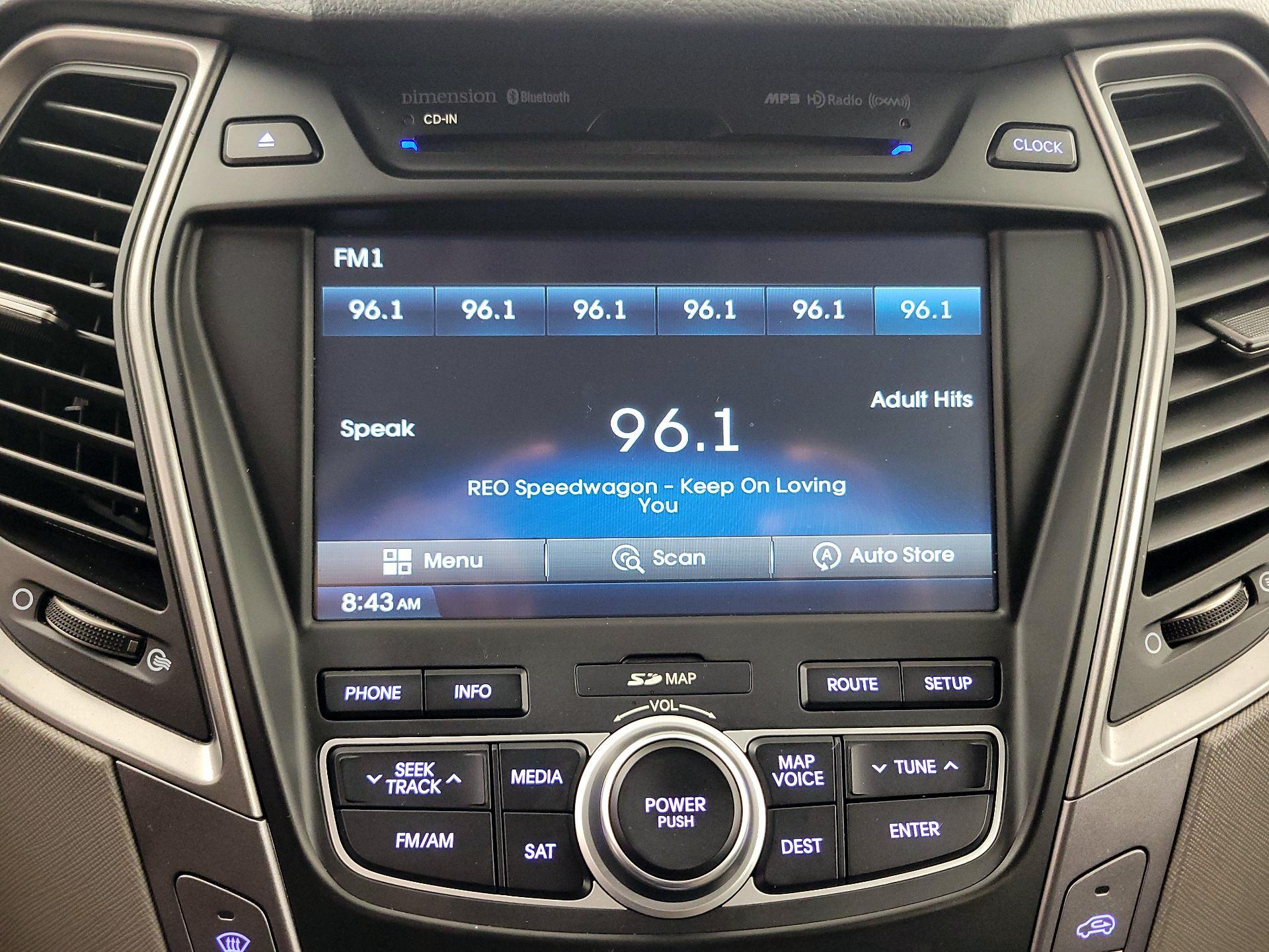 Thumbnail: 2015 Hyundai Santa Fe - 16