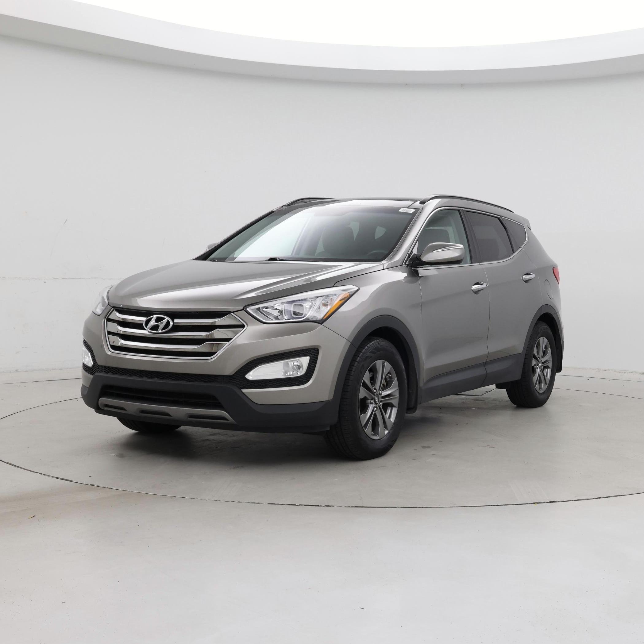 Thumbnail: 2015 Hyundai Santa Fe - 4