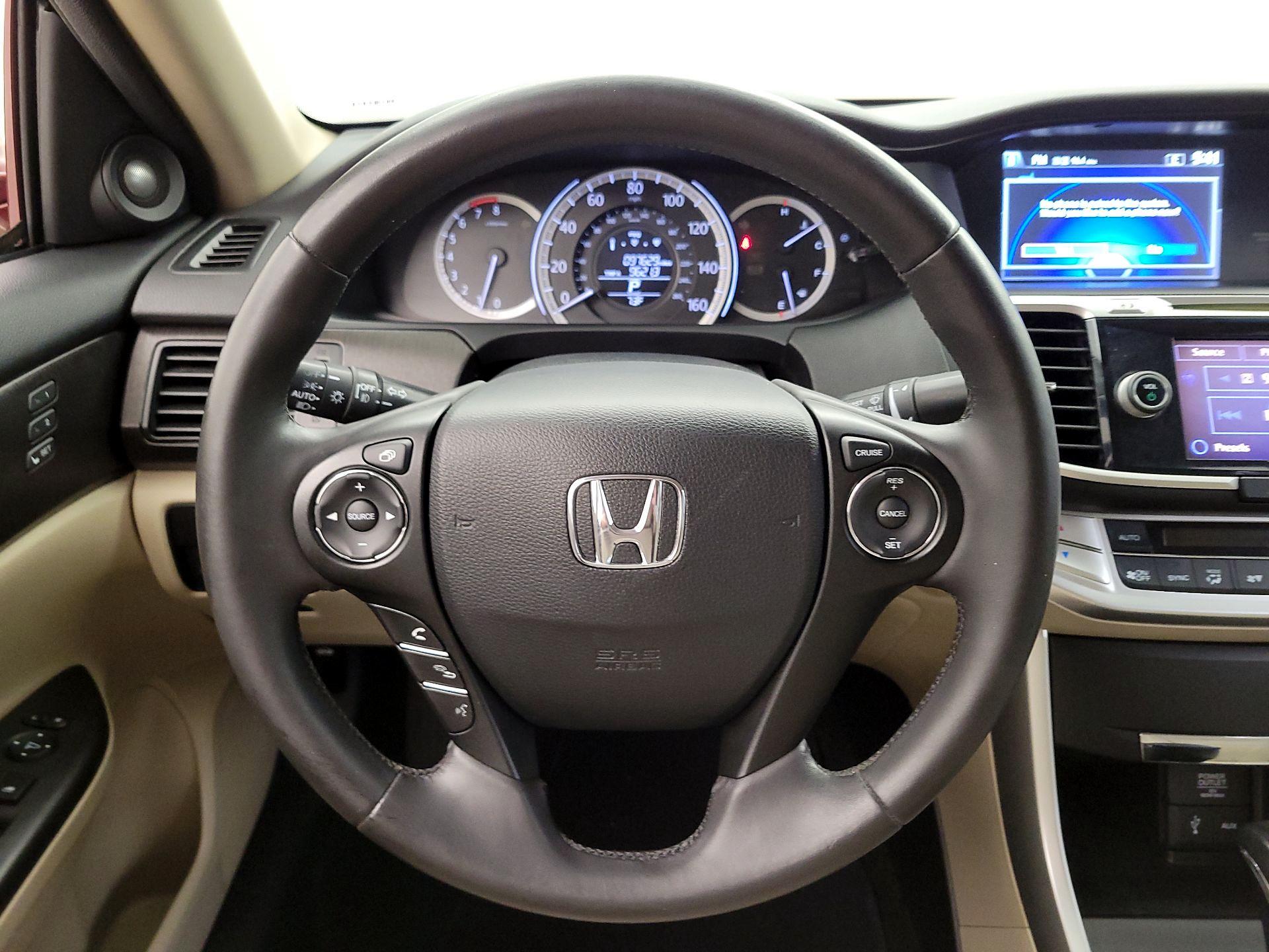 Thumbnail: 2013 Honda Accord - 10