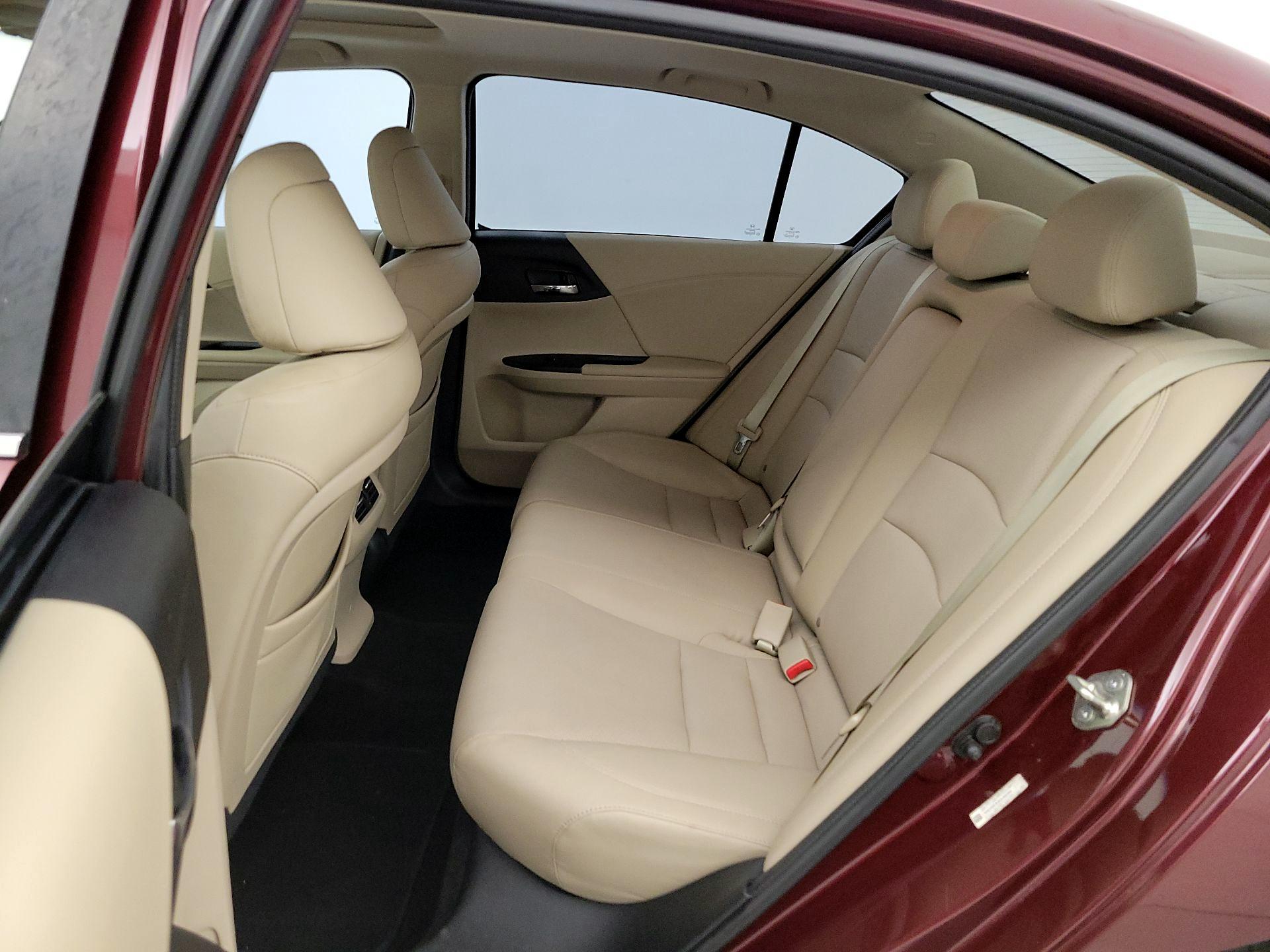 Thumbnail: 2013 Honda Accord - 20