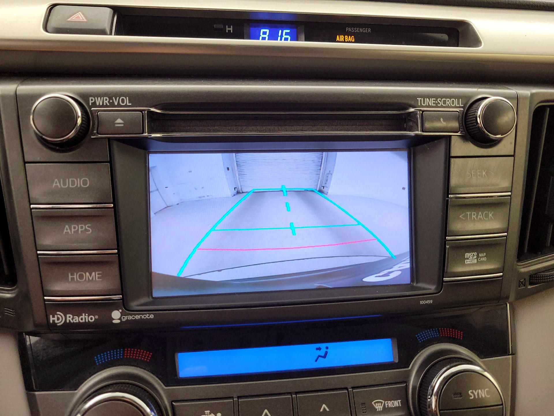 Thumbnail: 2014 Toyota RAV4 - 14