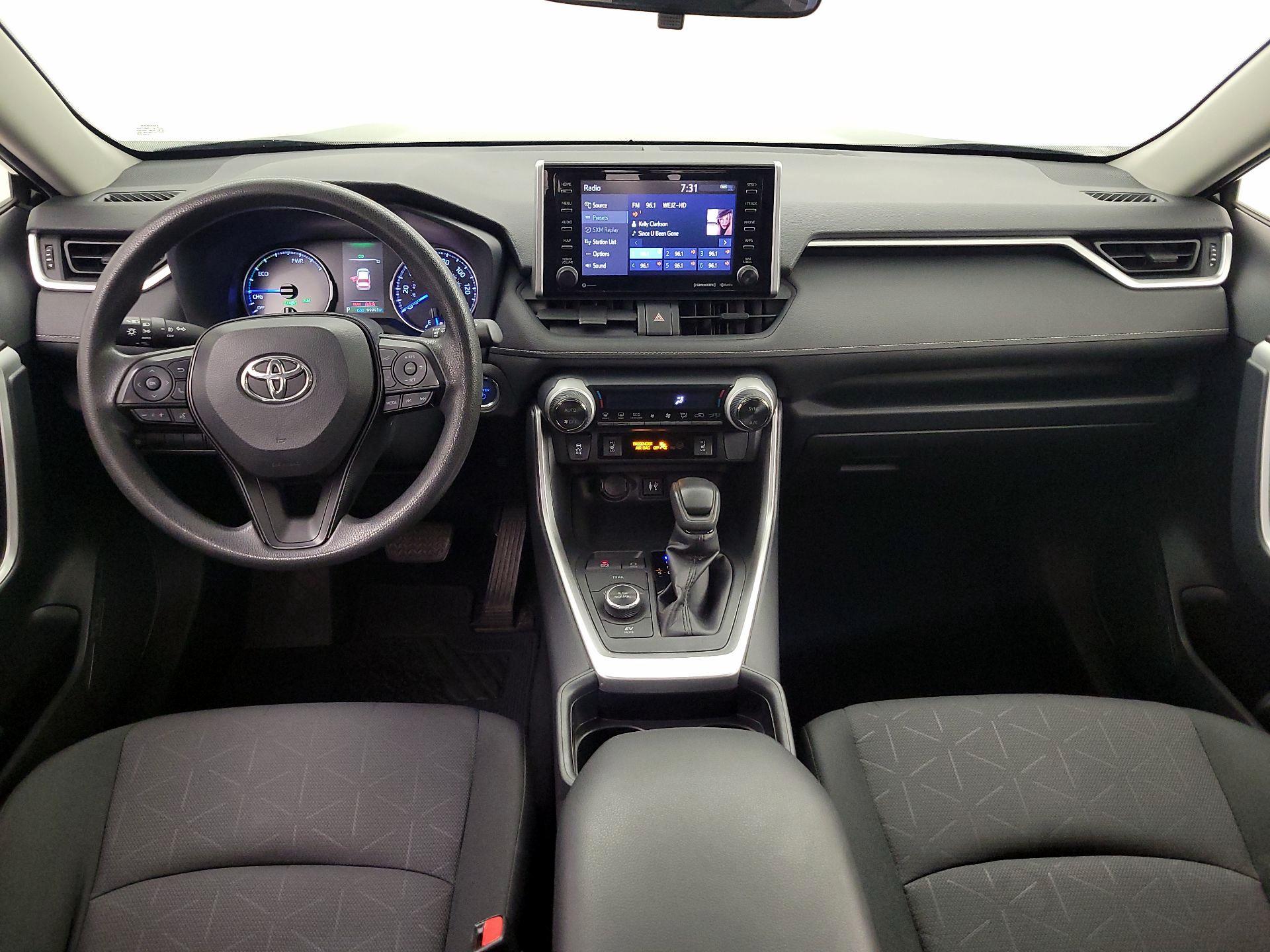 Thumbnail: 2019 Toyota RAV4 - 9