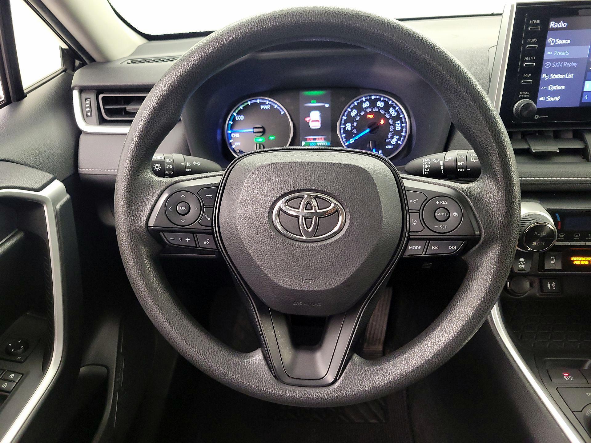 Thumbnail: 2019 Toyota RAV4 - 10
