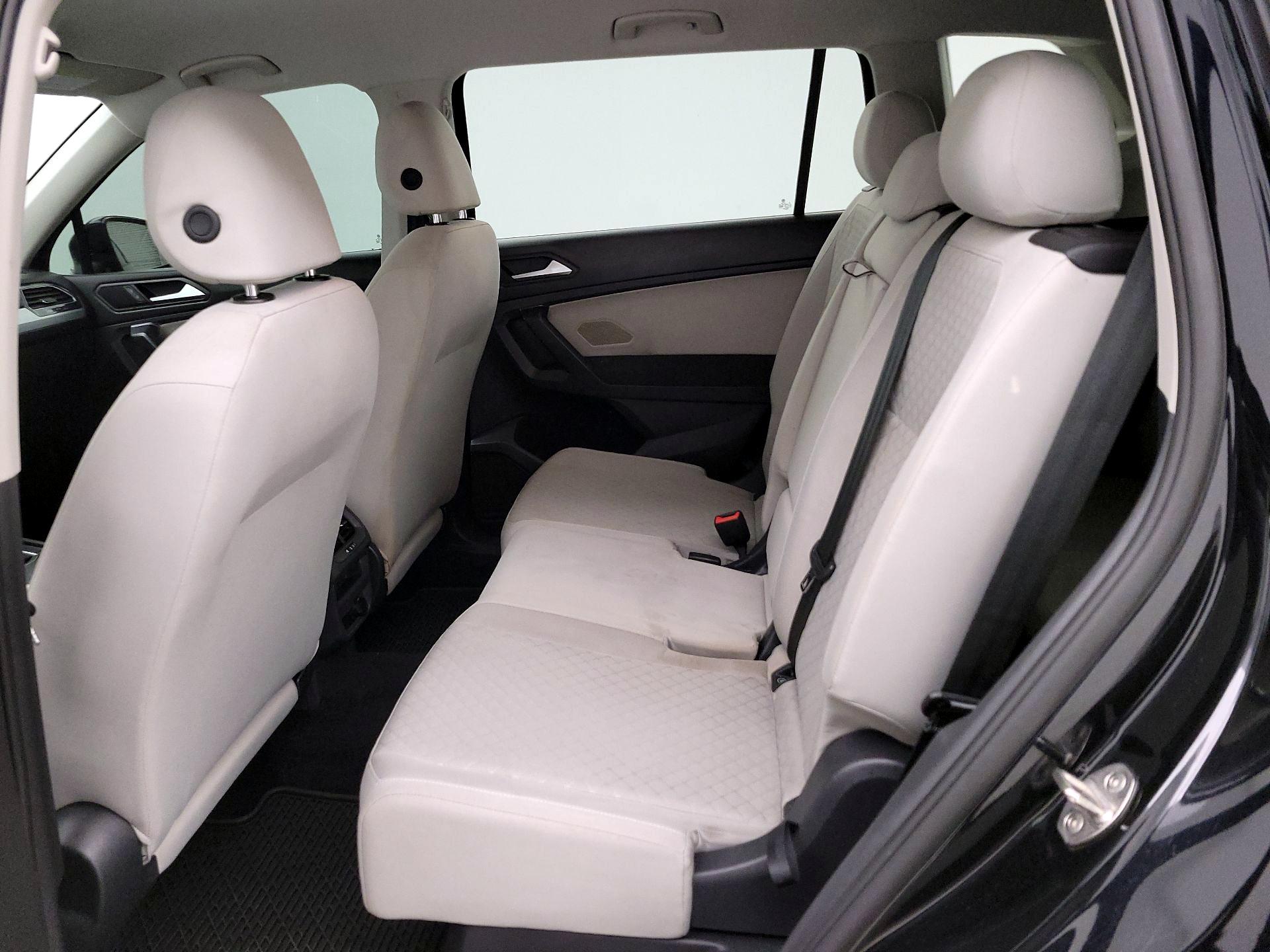 Thumbnail: 2021 Volkswagen Tiguan - 19