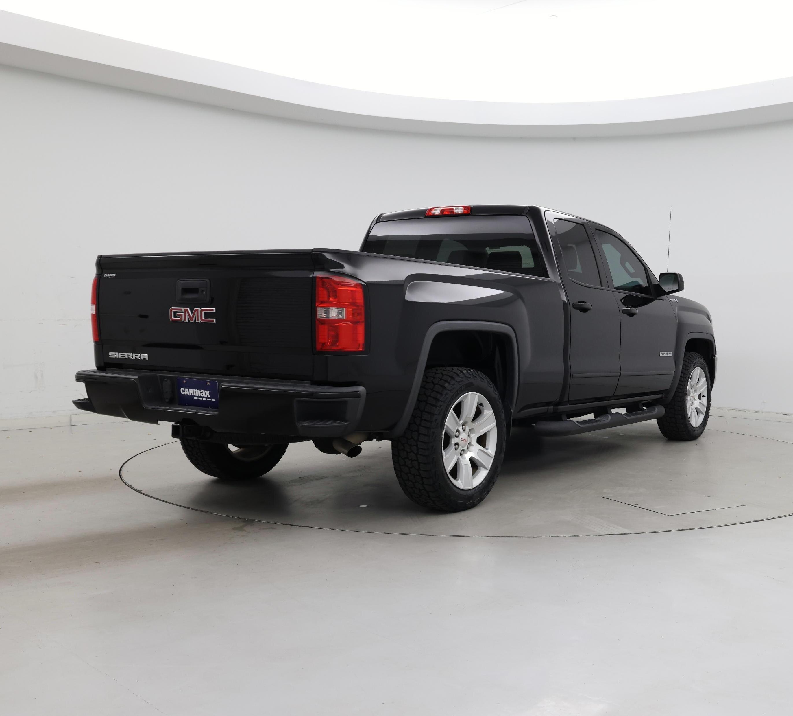 Thumbnail: 2017 GMC Sierra 1500 - 8