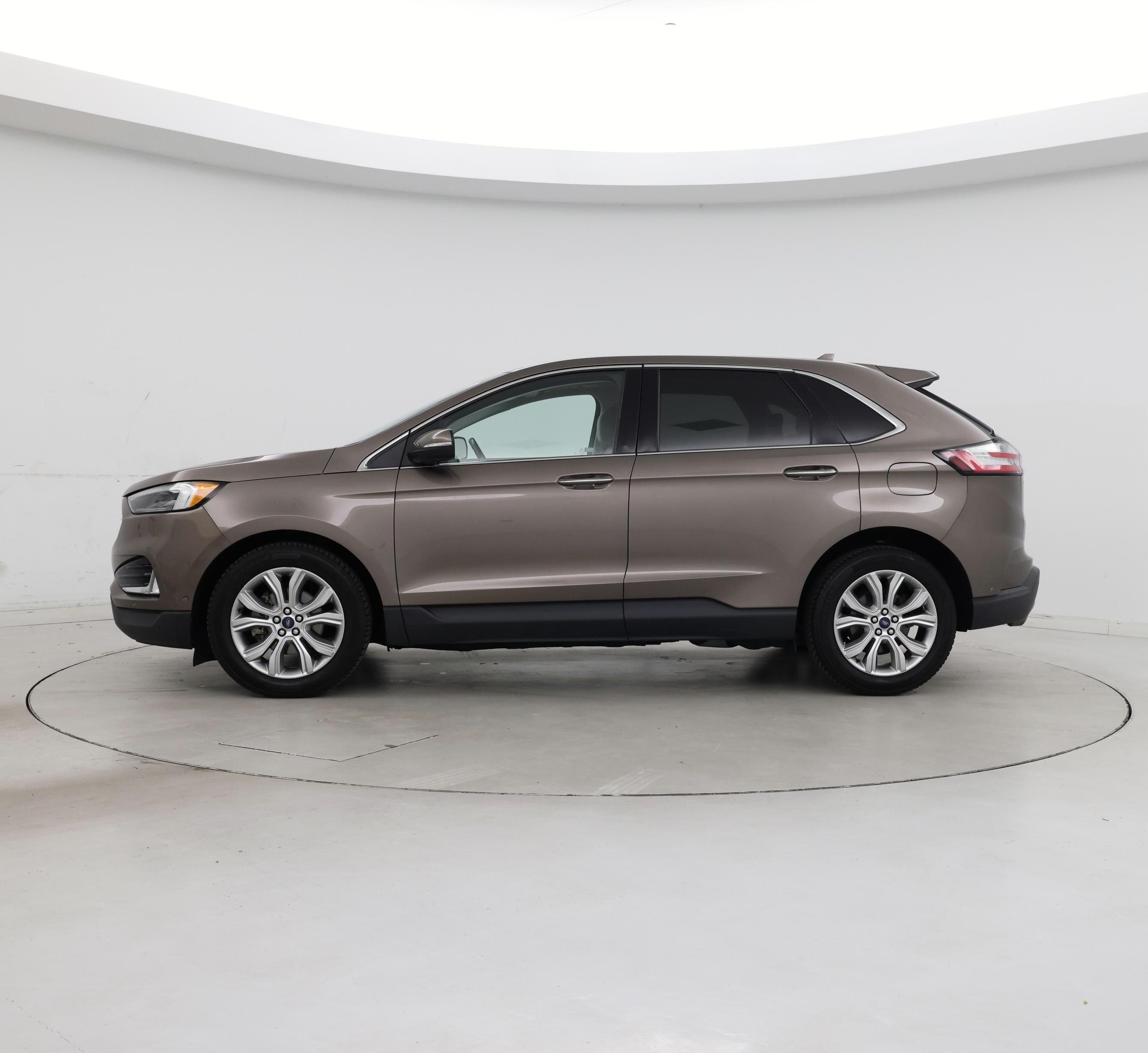 Thumbnail: 2019 Ford Edge - 3