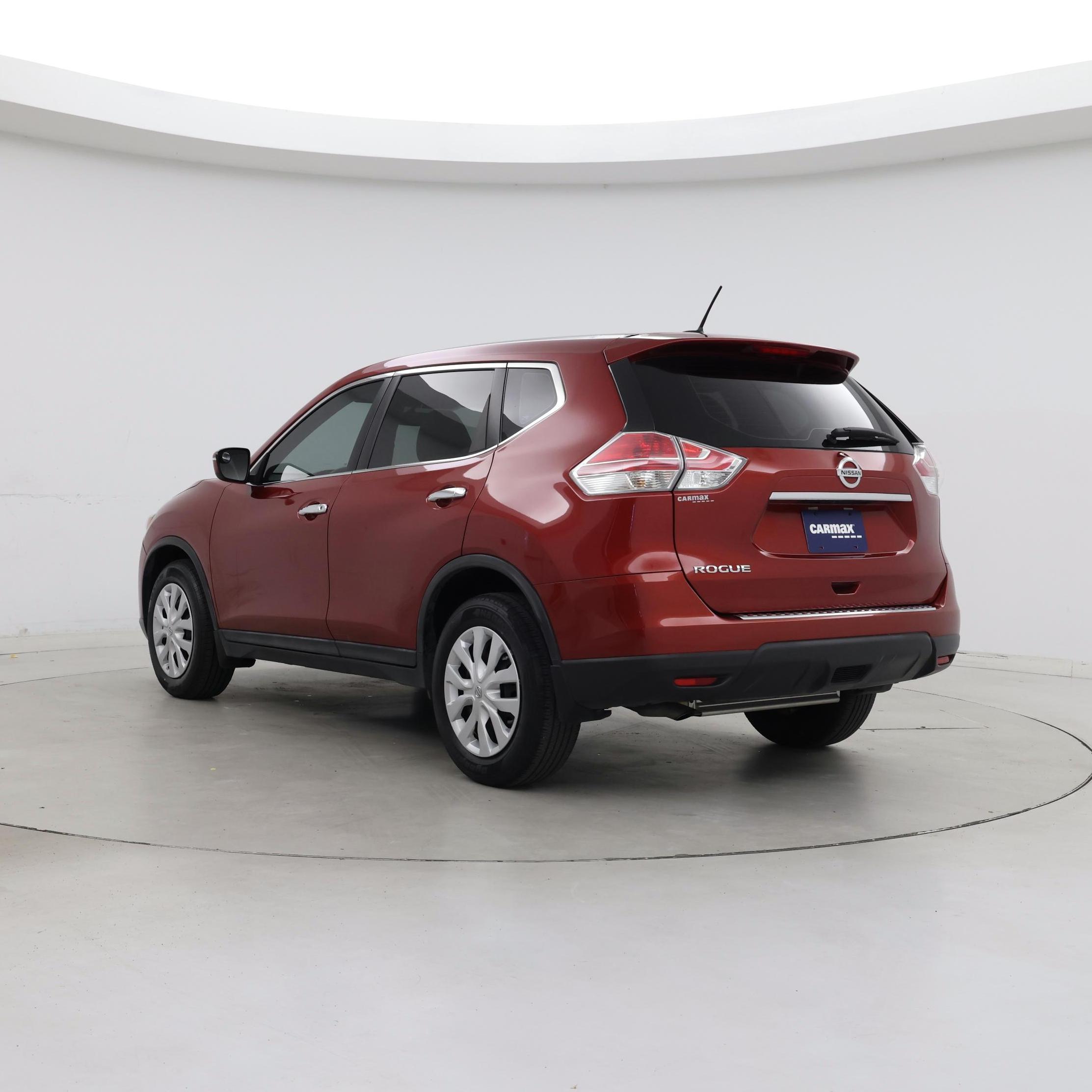 Thumbnail: 2015 Nissan Rogue - 2