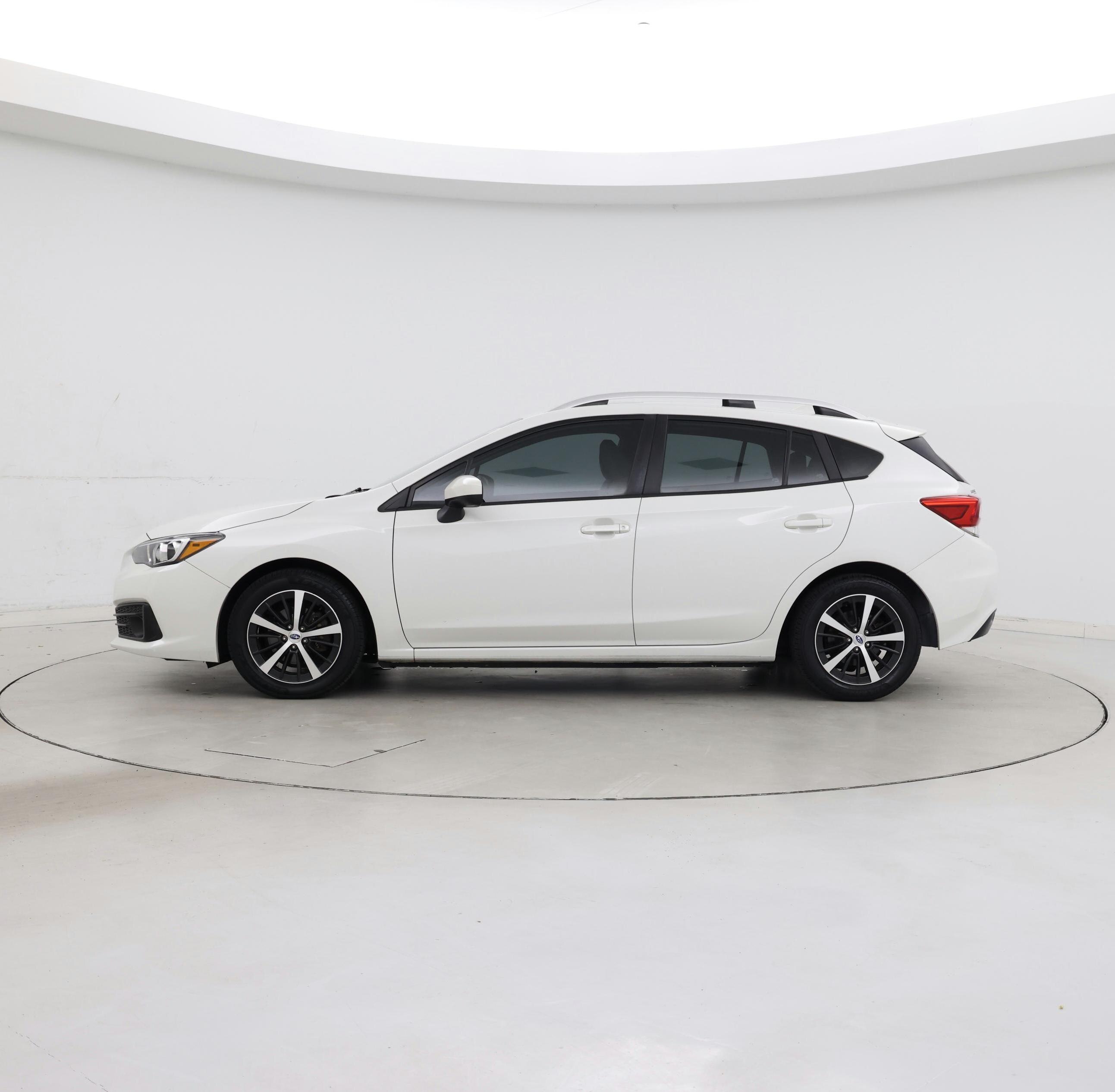 Thumbnail: 2021 Subaru Impreza - 3