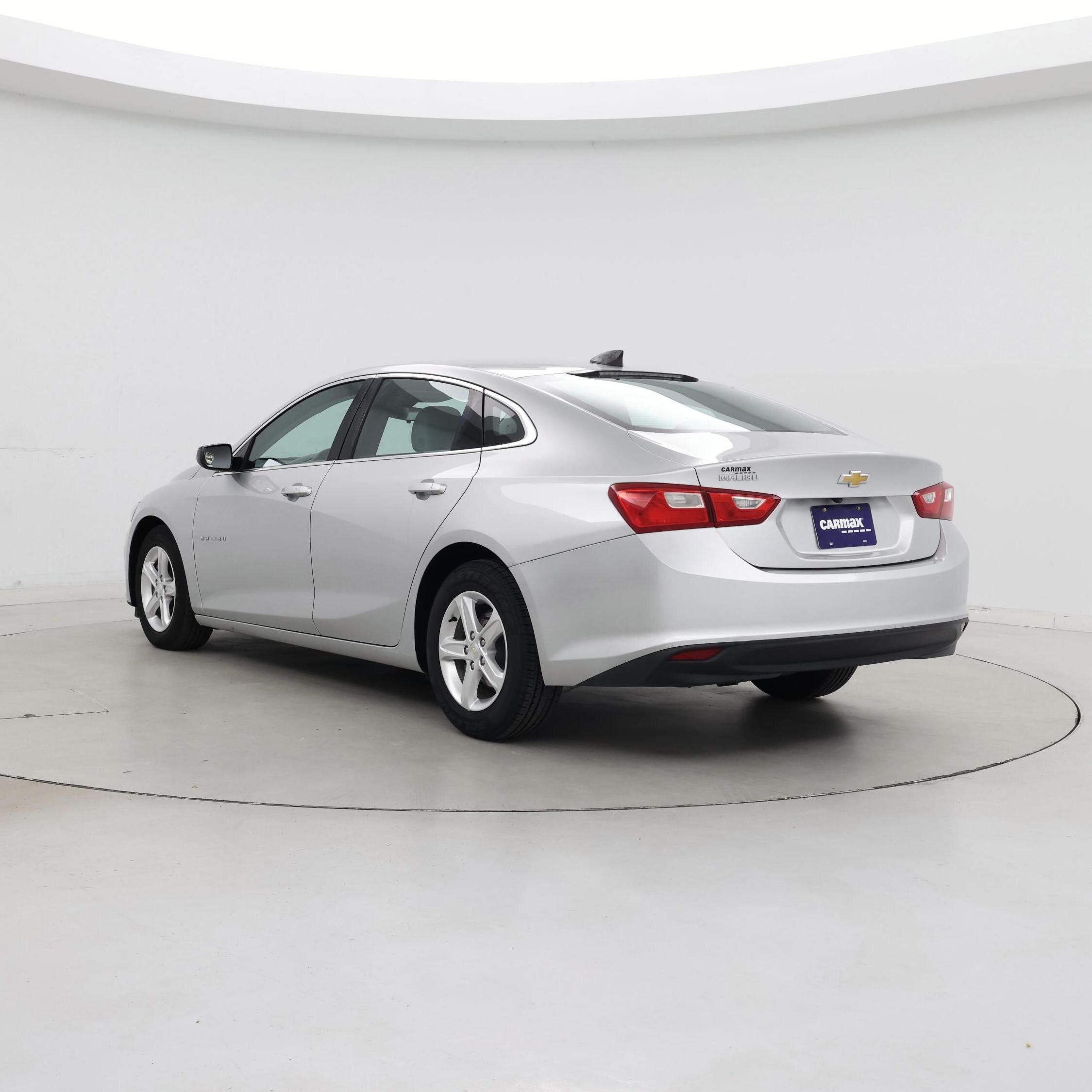 Thumbnail: 2020 Chevrolet Malibu - 2