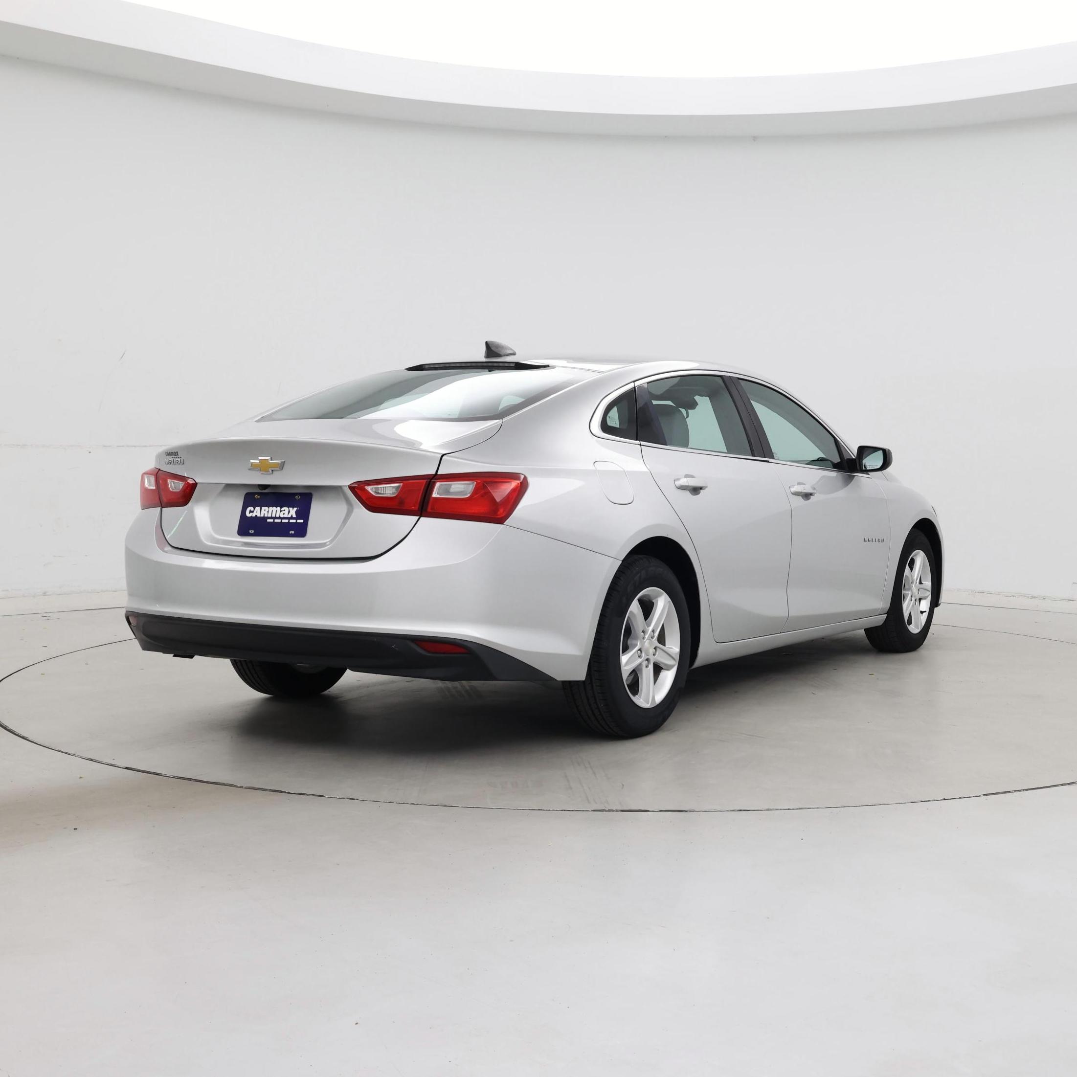 Thumbnail: 2020 Chevrolet Malibu - 8