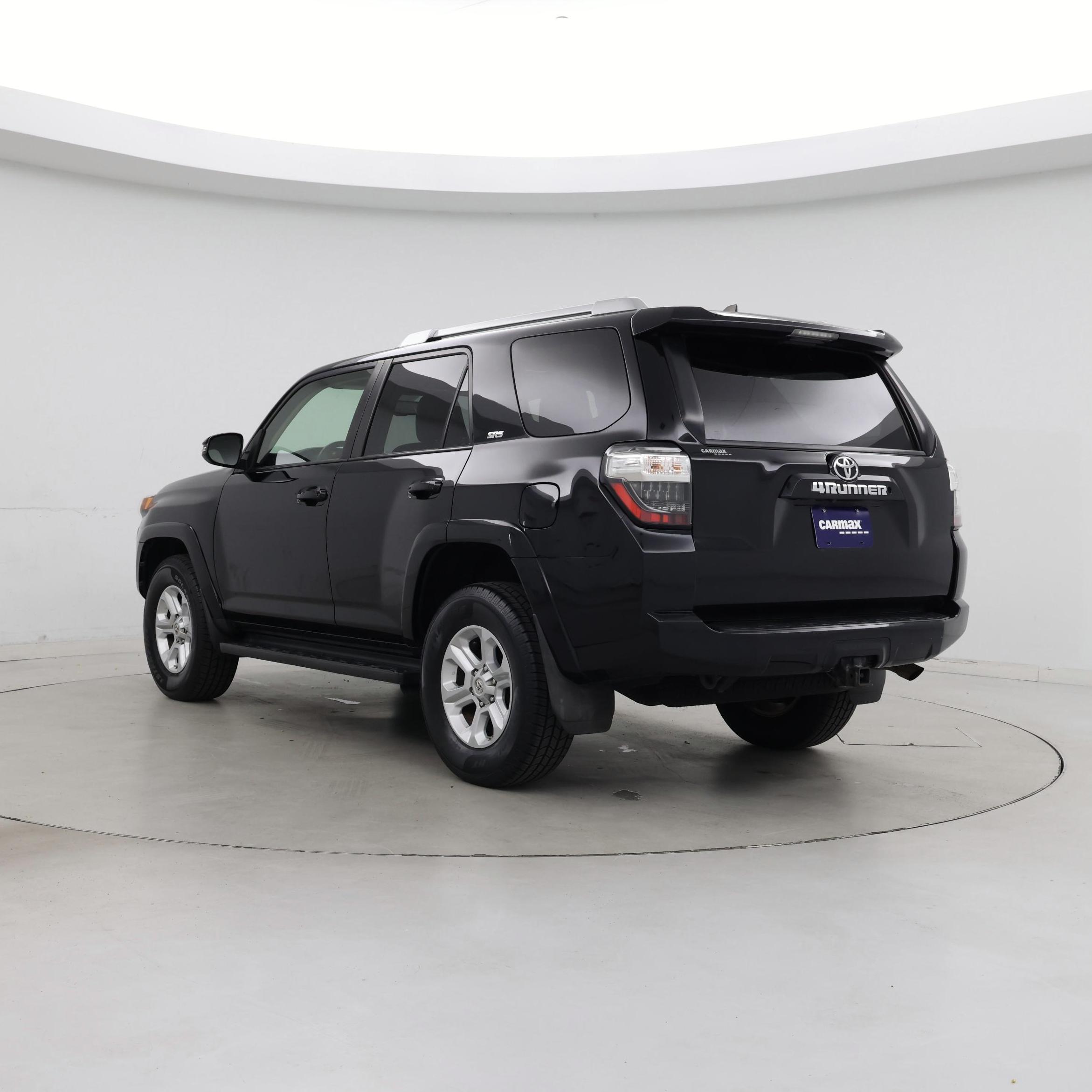 Thumbnail: 2017 Toyota 4Runner - 2