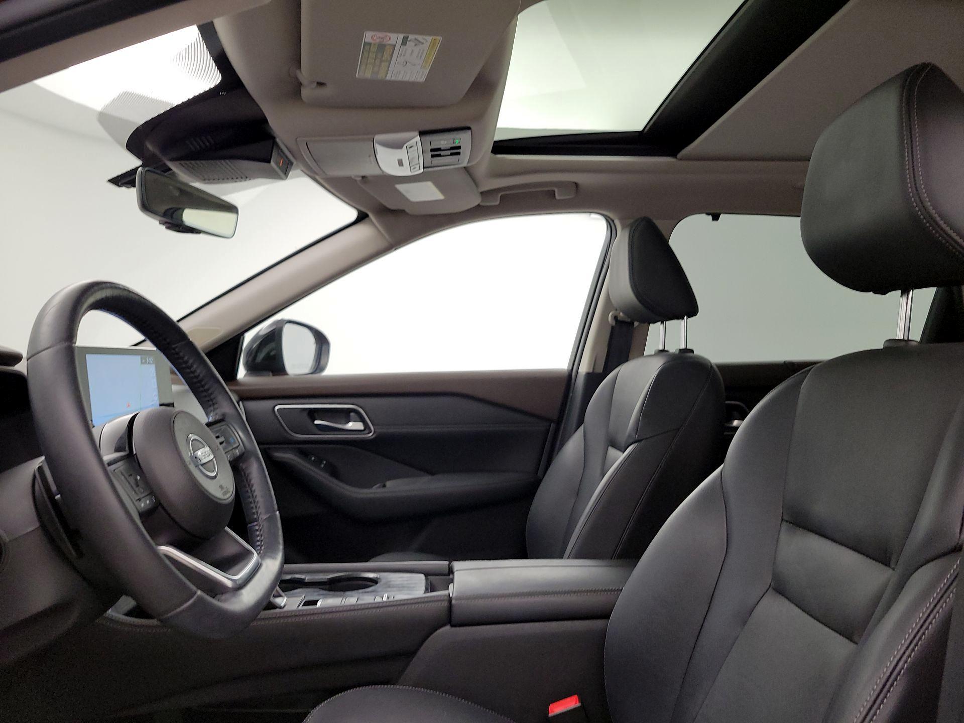 Thumbnail: 2021 Nissan Rogue - 20