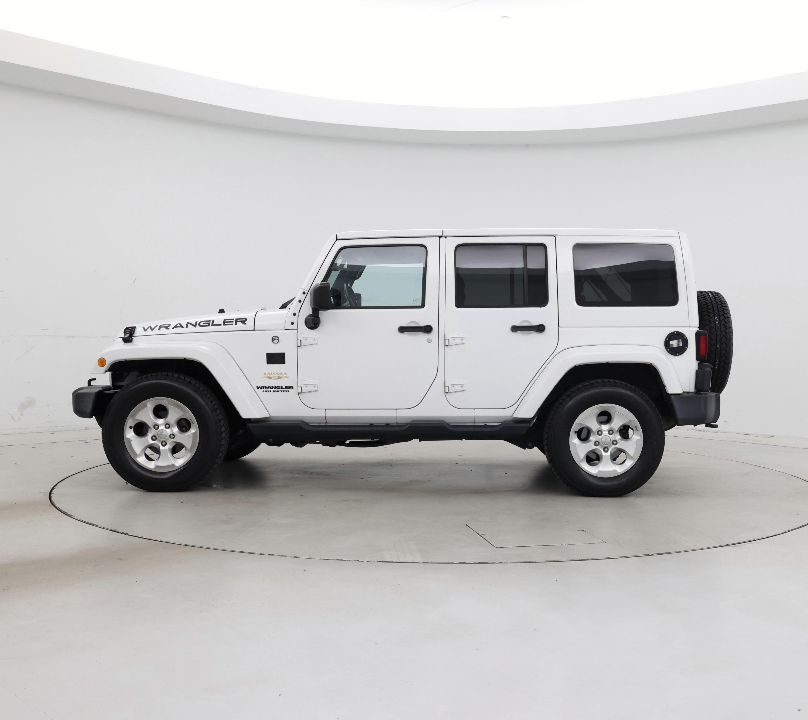 Thumbnail: 2015 Jeep Wrangler - 3