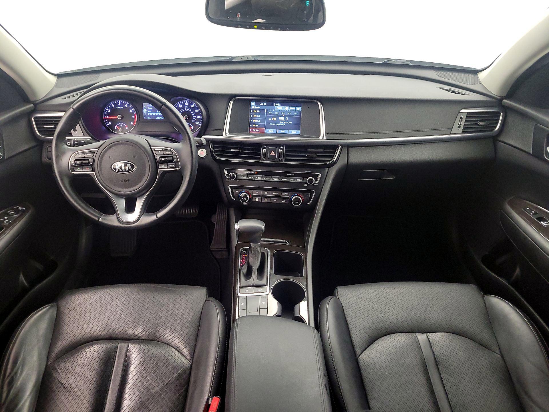 Thumbnail: 2017 Kia Optima - 9