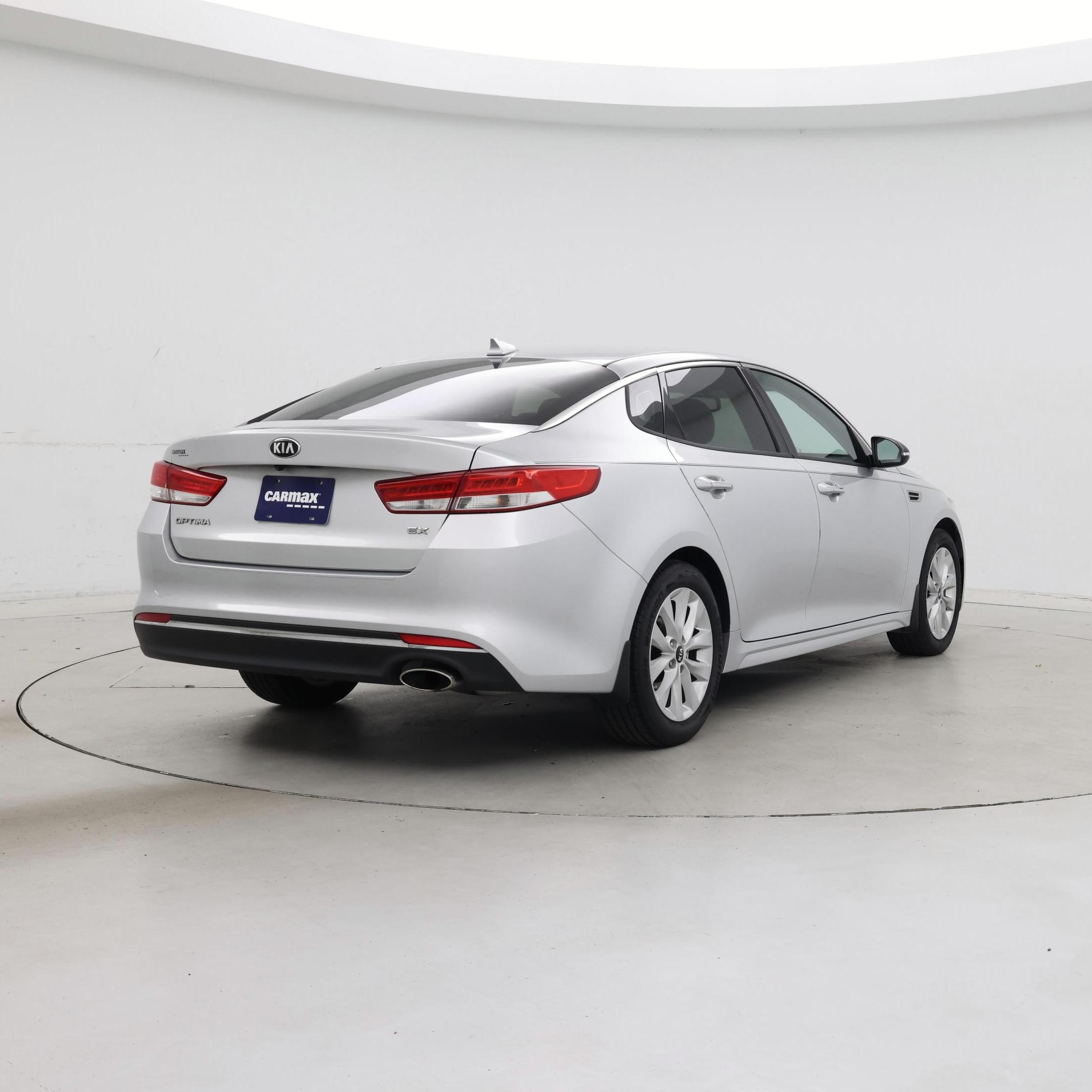 Thumbnail: 2017 Kia Optima - 8