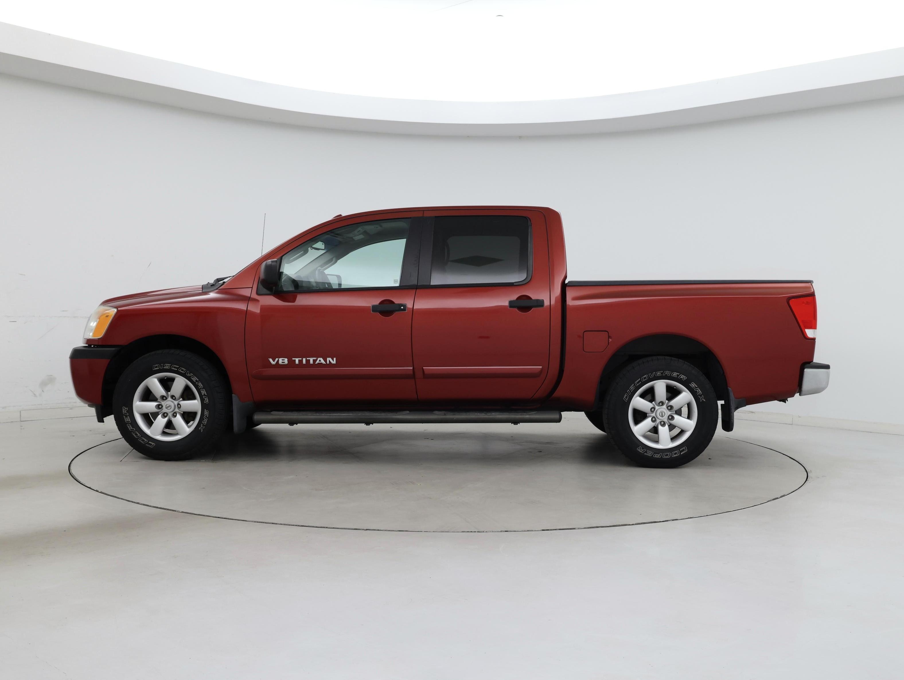 Thumbnail: 2013 Nissan Titan - 3