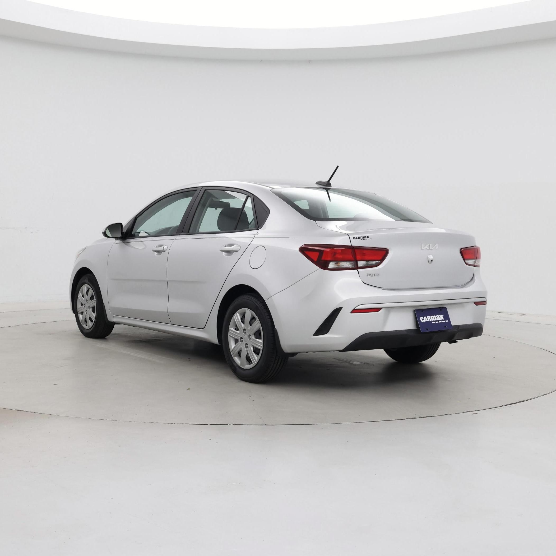 Thumbnail: 2022 Kia Rio - 2