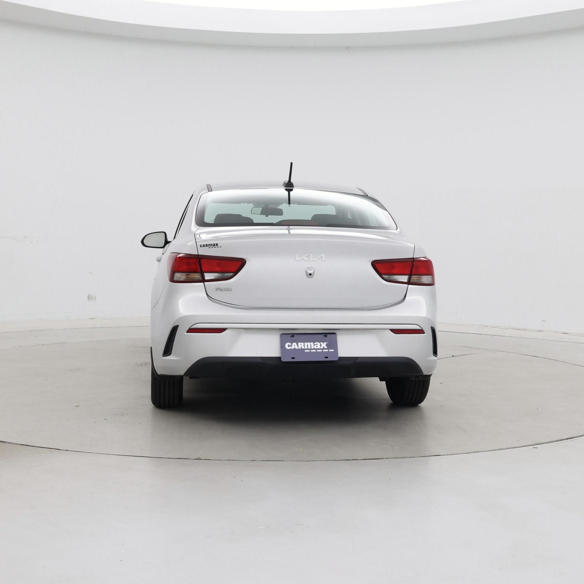 Thumbnail: 2022 Kia Rio - 6