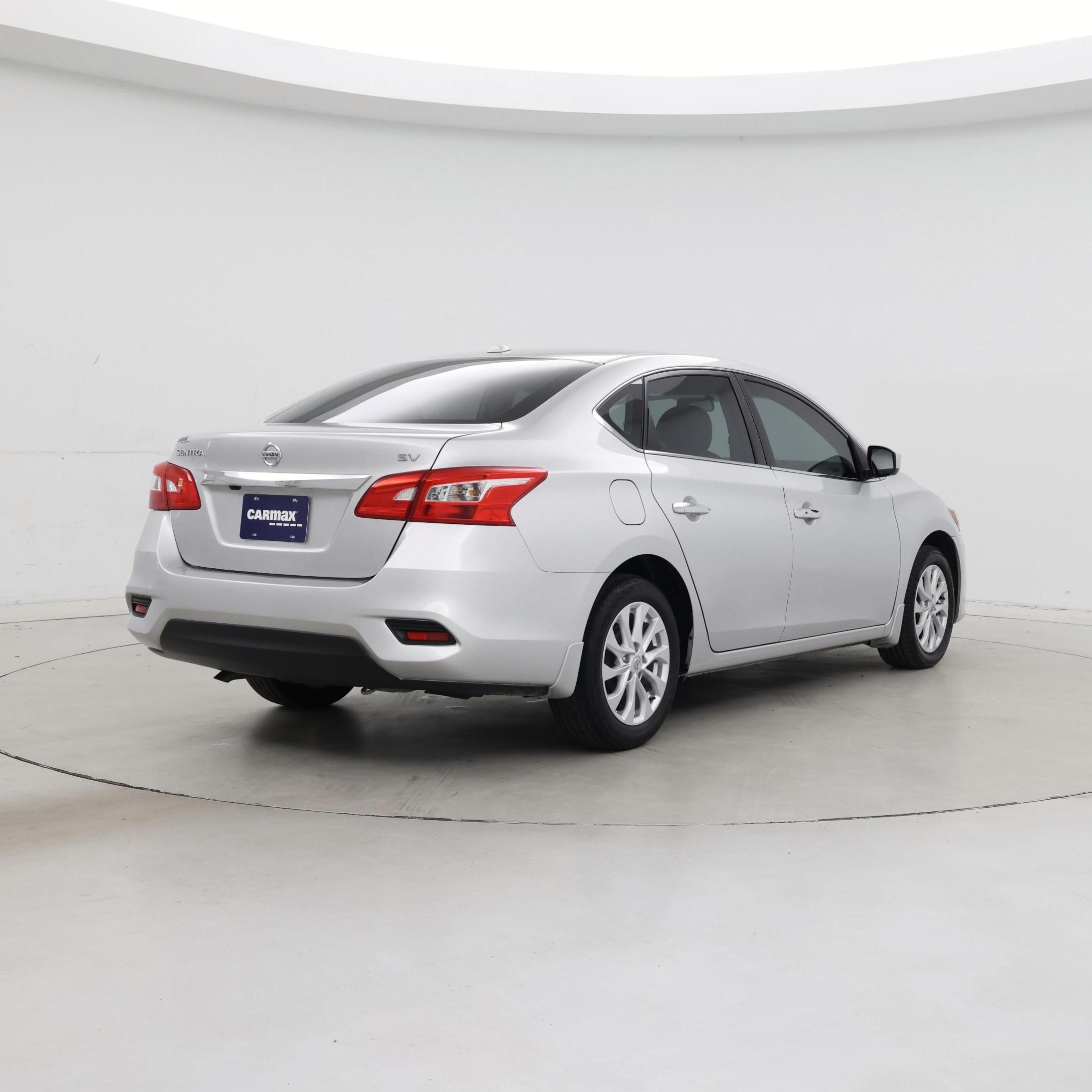 Thumbnail: 2019 Nissan Sentra - 8