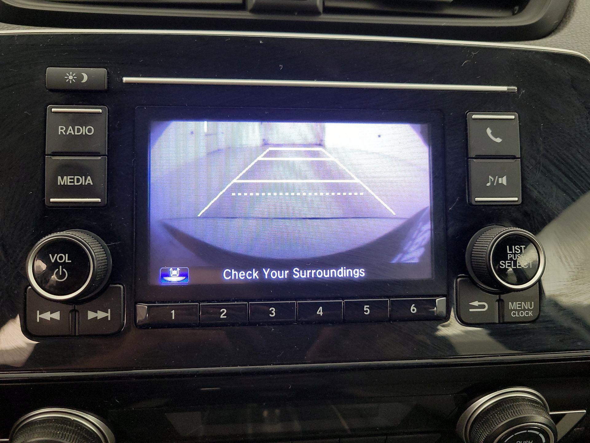 Thumbnail: 2017 Honda CR-V - 14