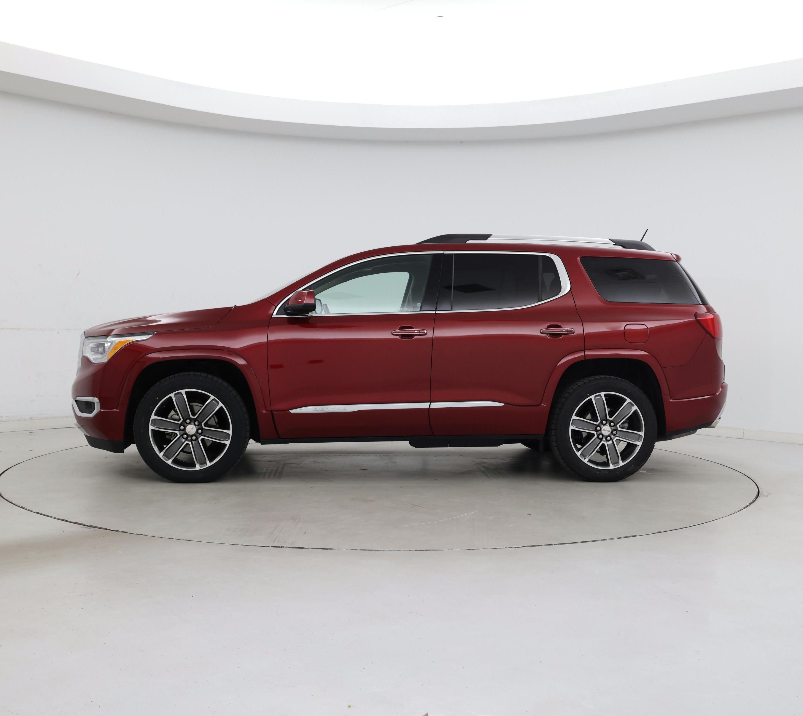 Thumbnail: 2019 GMC Acadia - 3