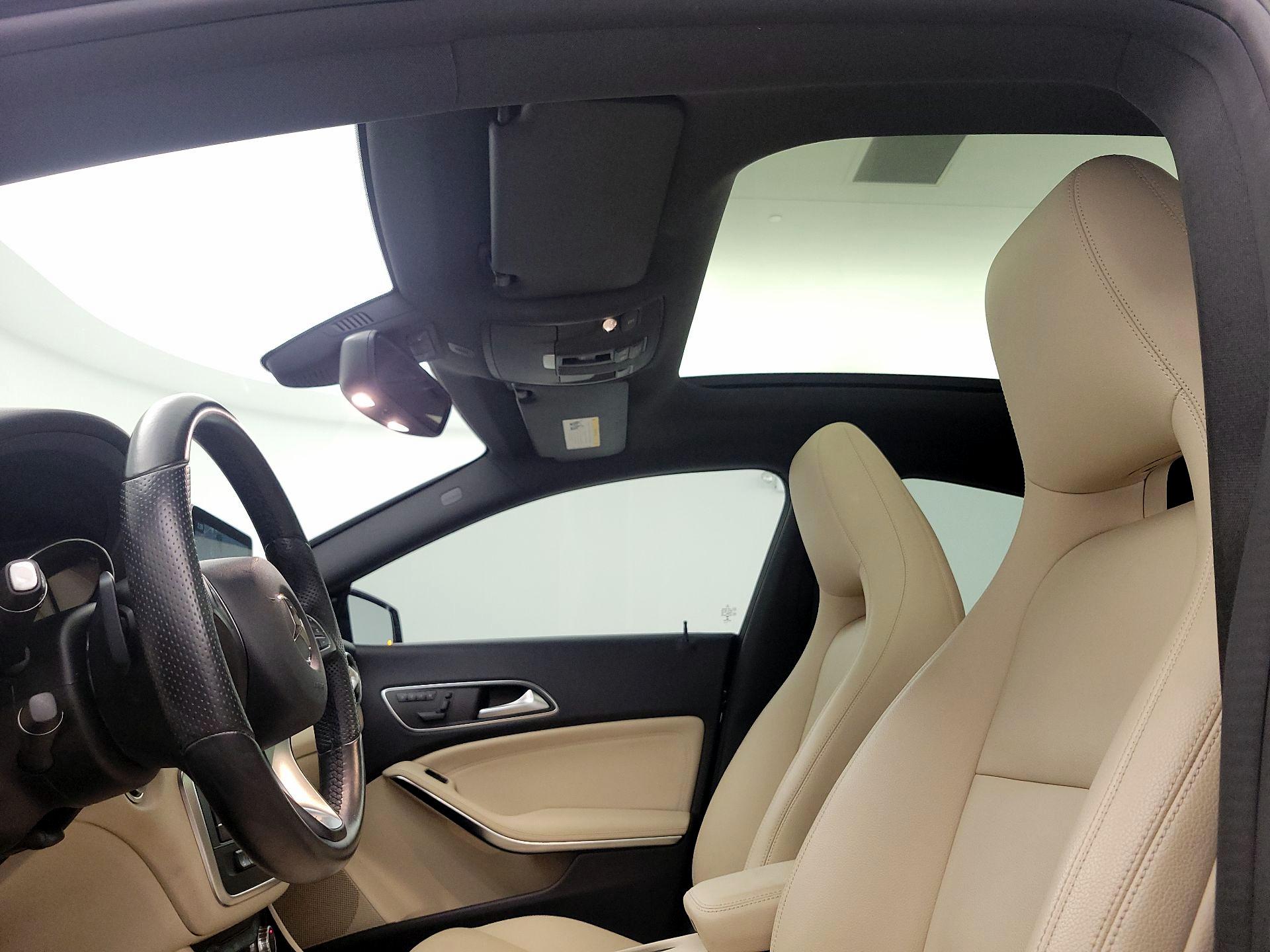 Thumbnail: 2015 Mercedes-Benz CLA - 19