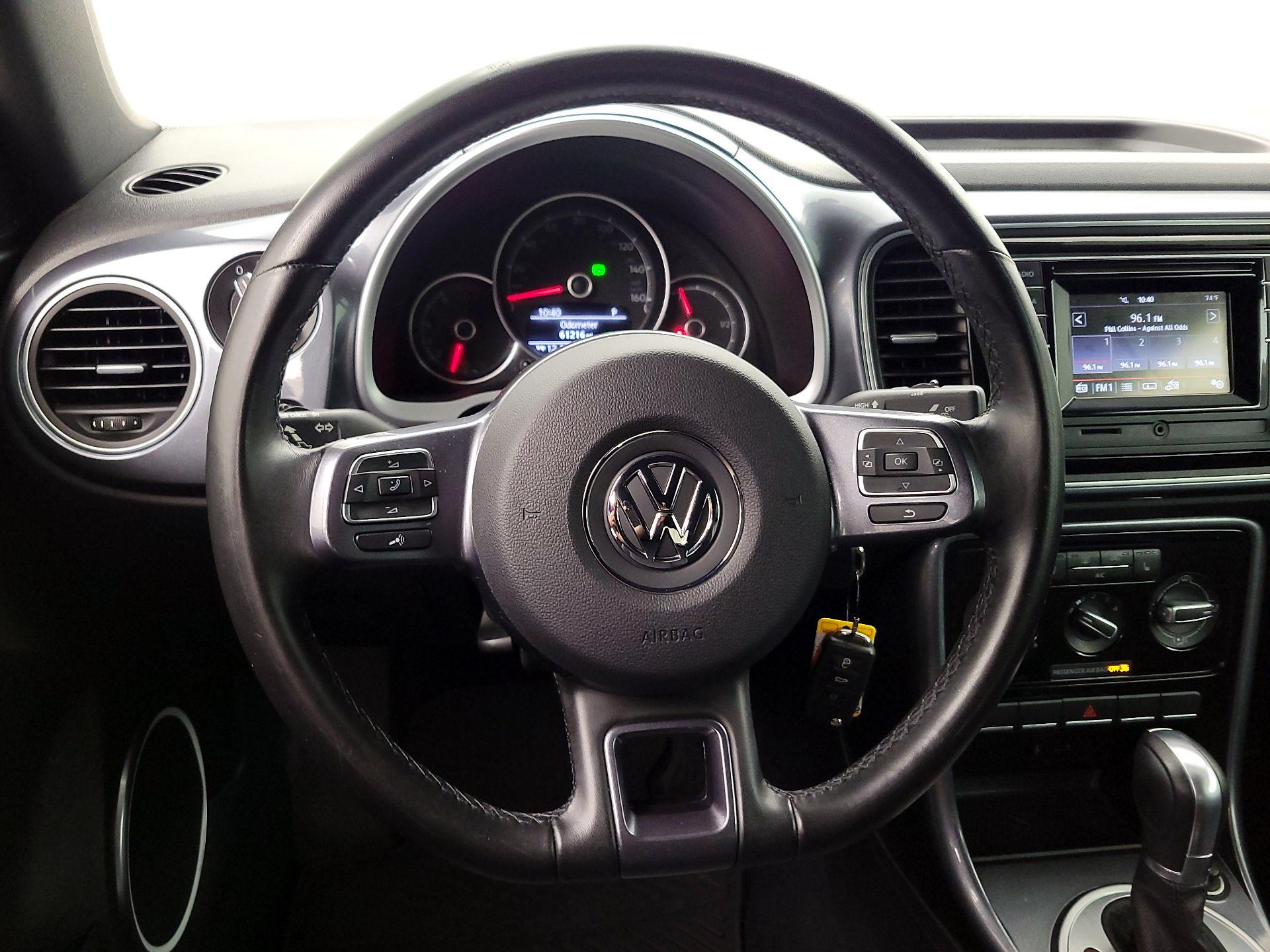 Thumbnail: 2018 Volkswagen Beetle - 10