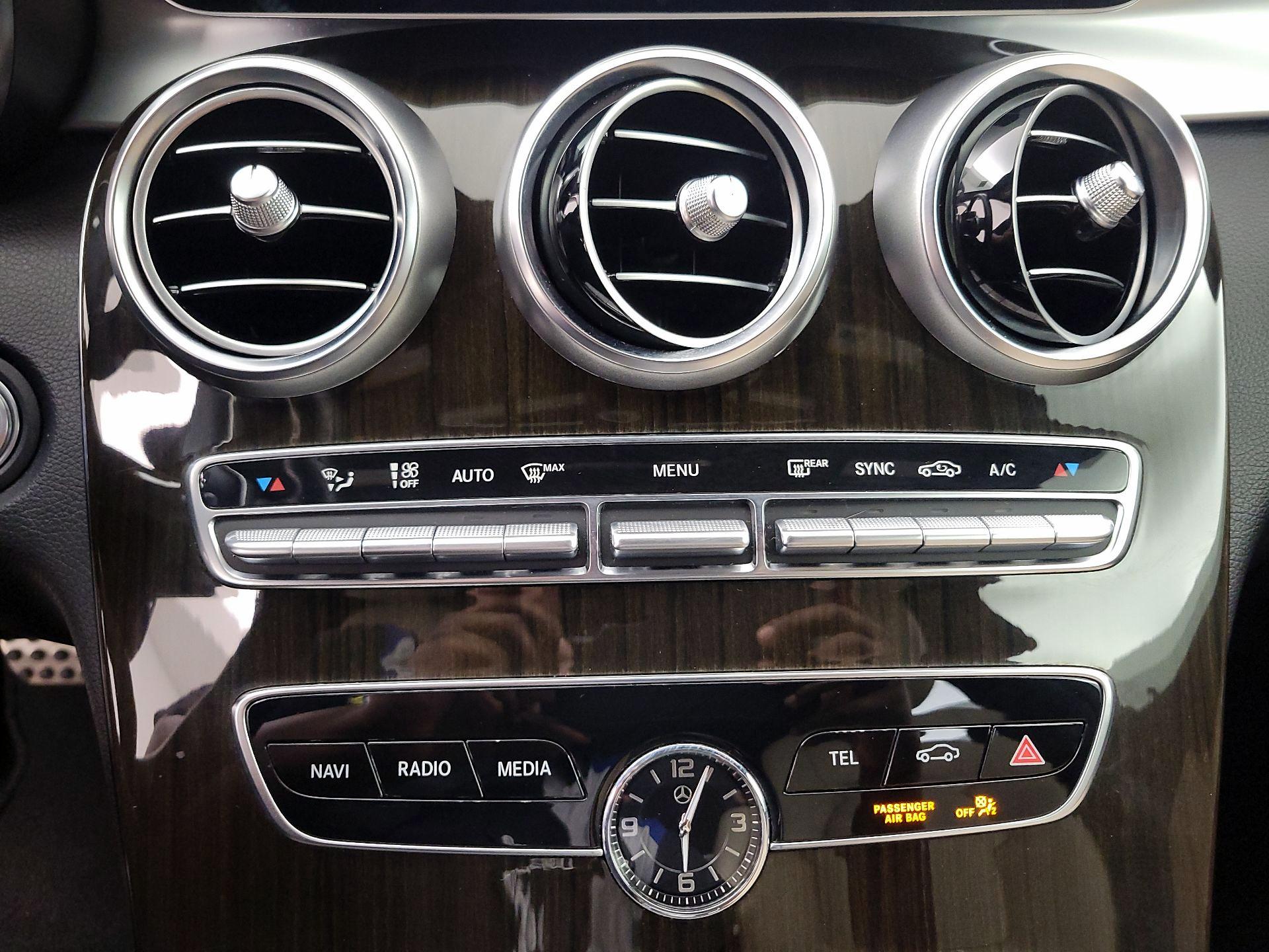 Thumbnail: 2019 Mercedes-Benz C-Class - 16