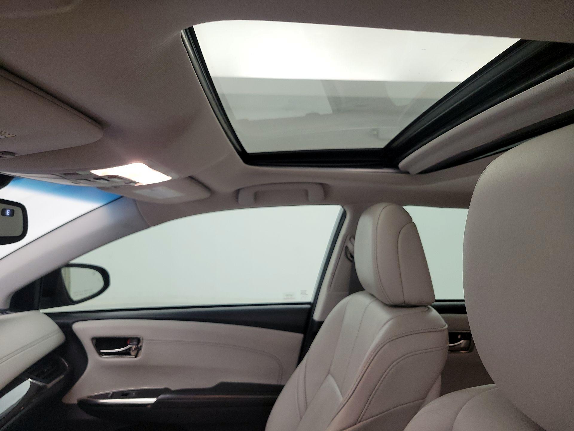 Thumbnail: 2013 Toyota Avalon - 20